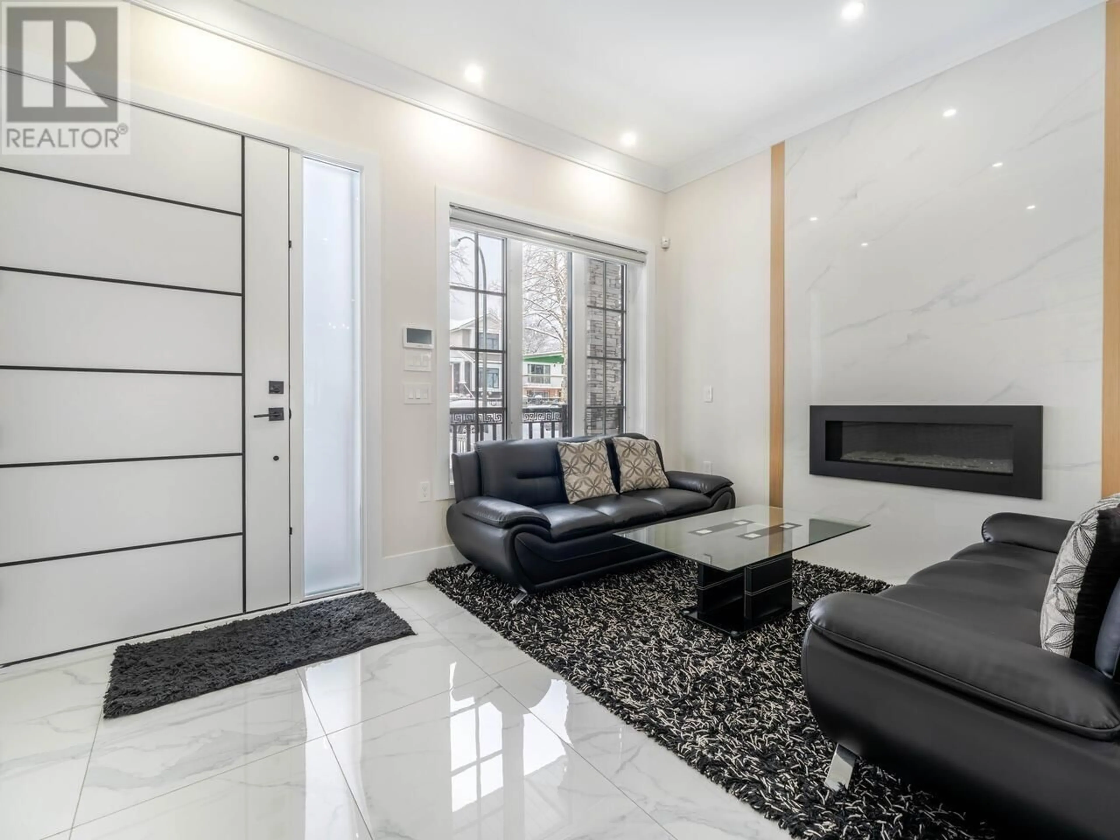 Unknown for 6358 WINDSOR STREET, Vancouver British Columbia V5W3J5
