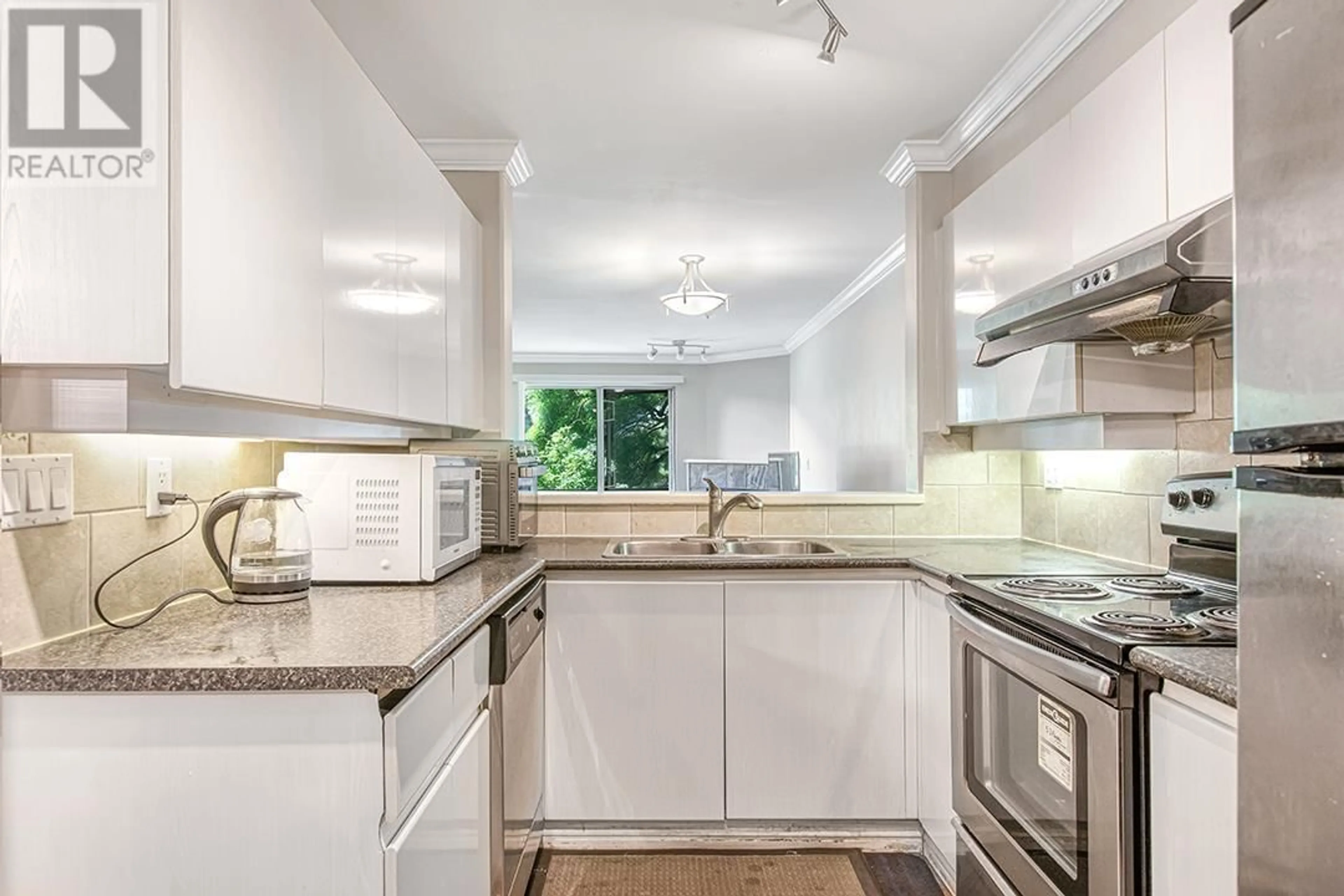 Standard kitchen, unknown for 301 - 210 CARNARVON STREET, New Westminster British Columbia V3L1B8
