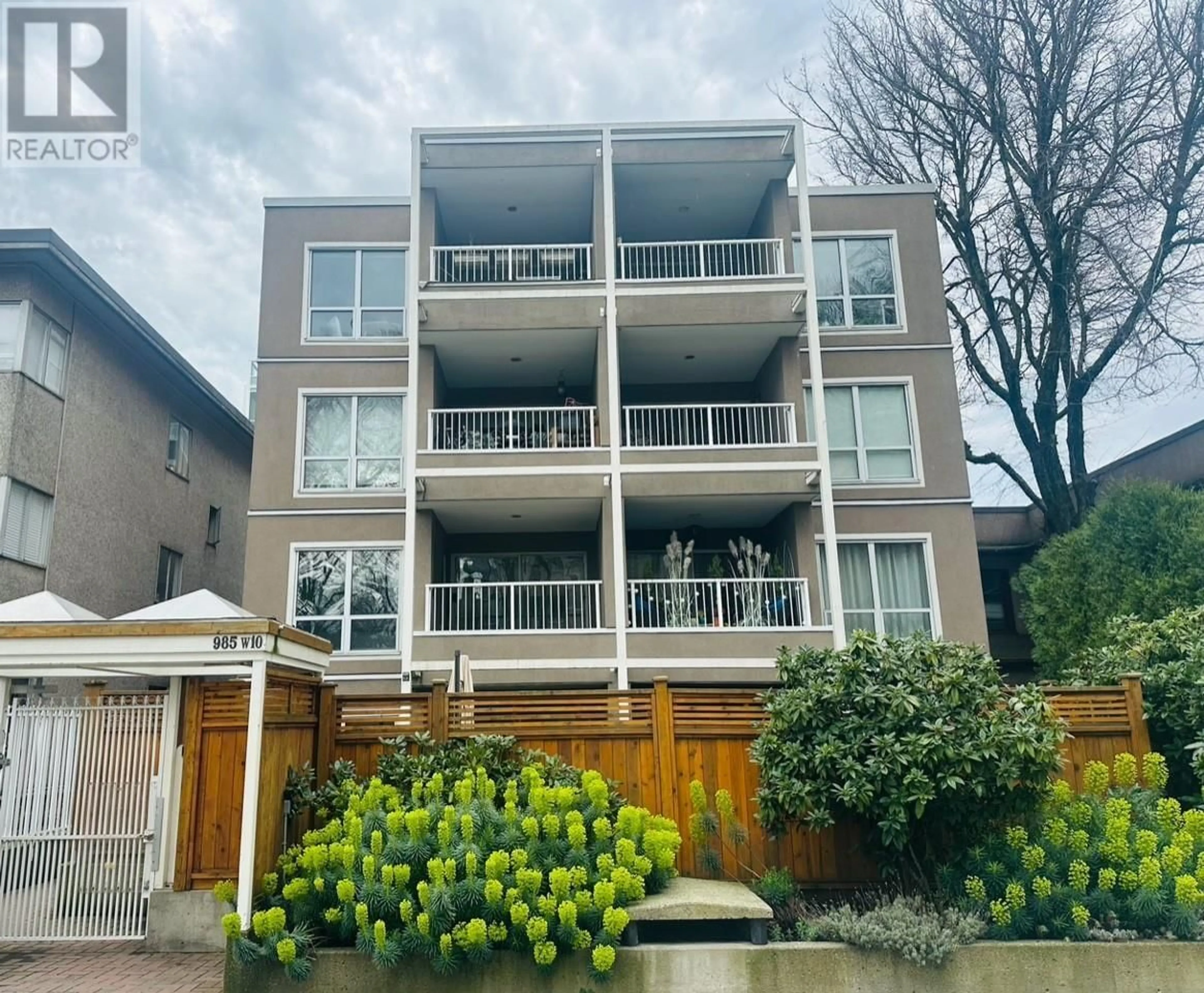 Unknown for 403 - 985 10TH AVENUE, Vancouver British Columbia V5Z1L9