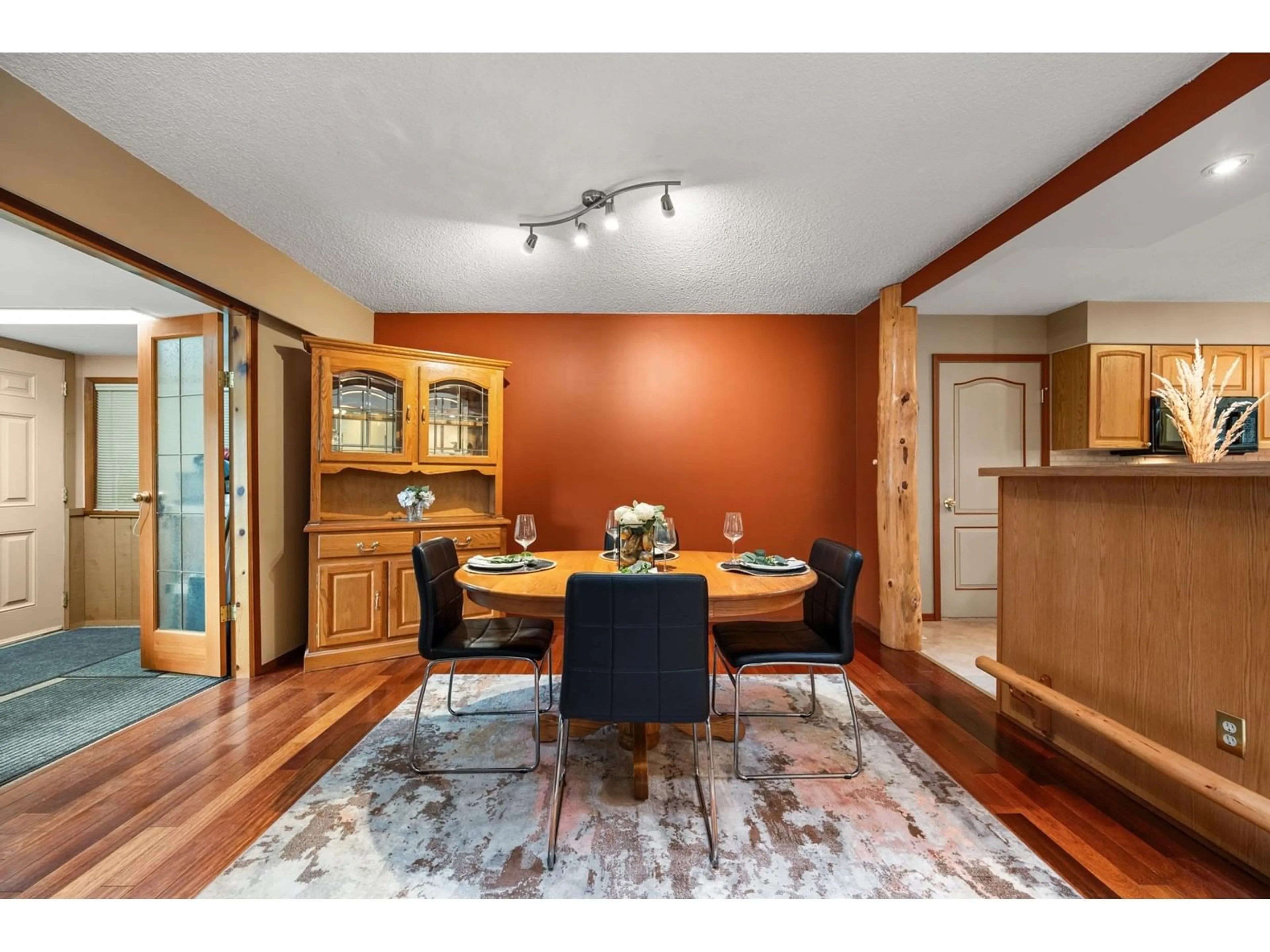 Dining room, wood/laminate floor for 7433 BARRYMORE, Delta British Columbia V4C6X5