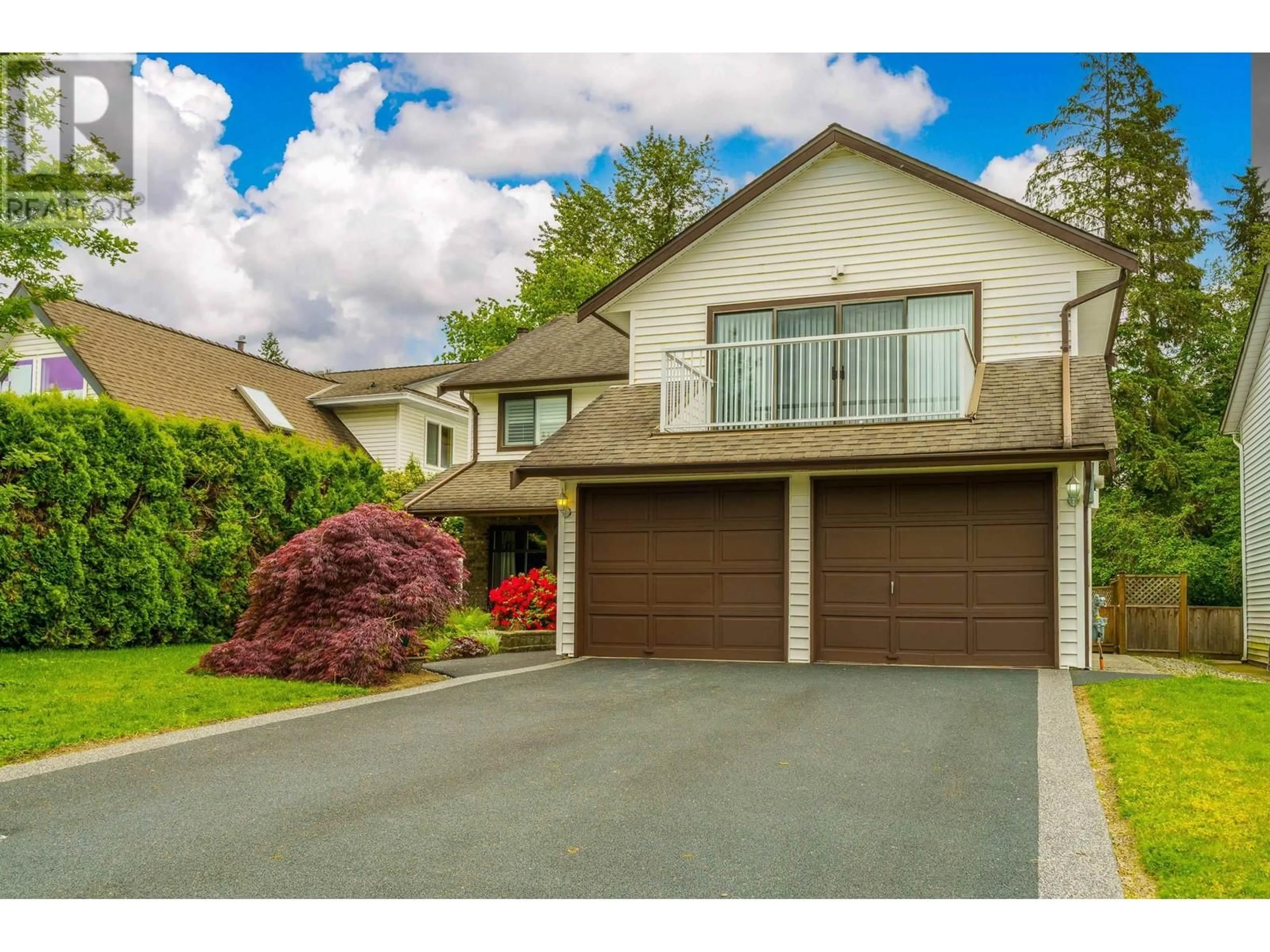 Home with vinyl exterior material, street for 4056 WEDGEWOOD STREET, Port Coquitlam British Columbia V3B6R5