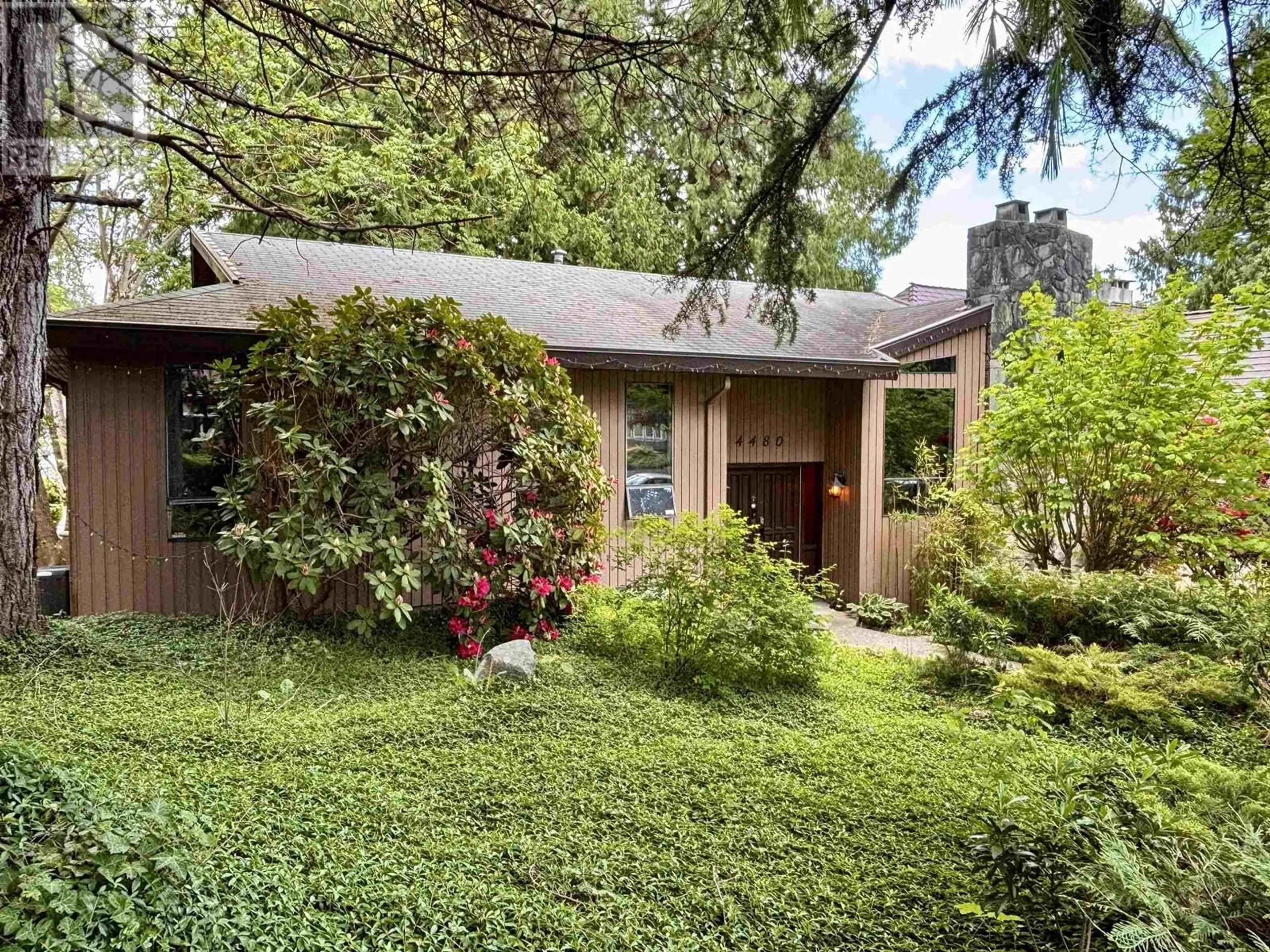 Unknown for 4480 FITZGERALD AVENUE, Burnaby British Columbia V5G3R8