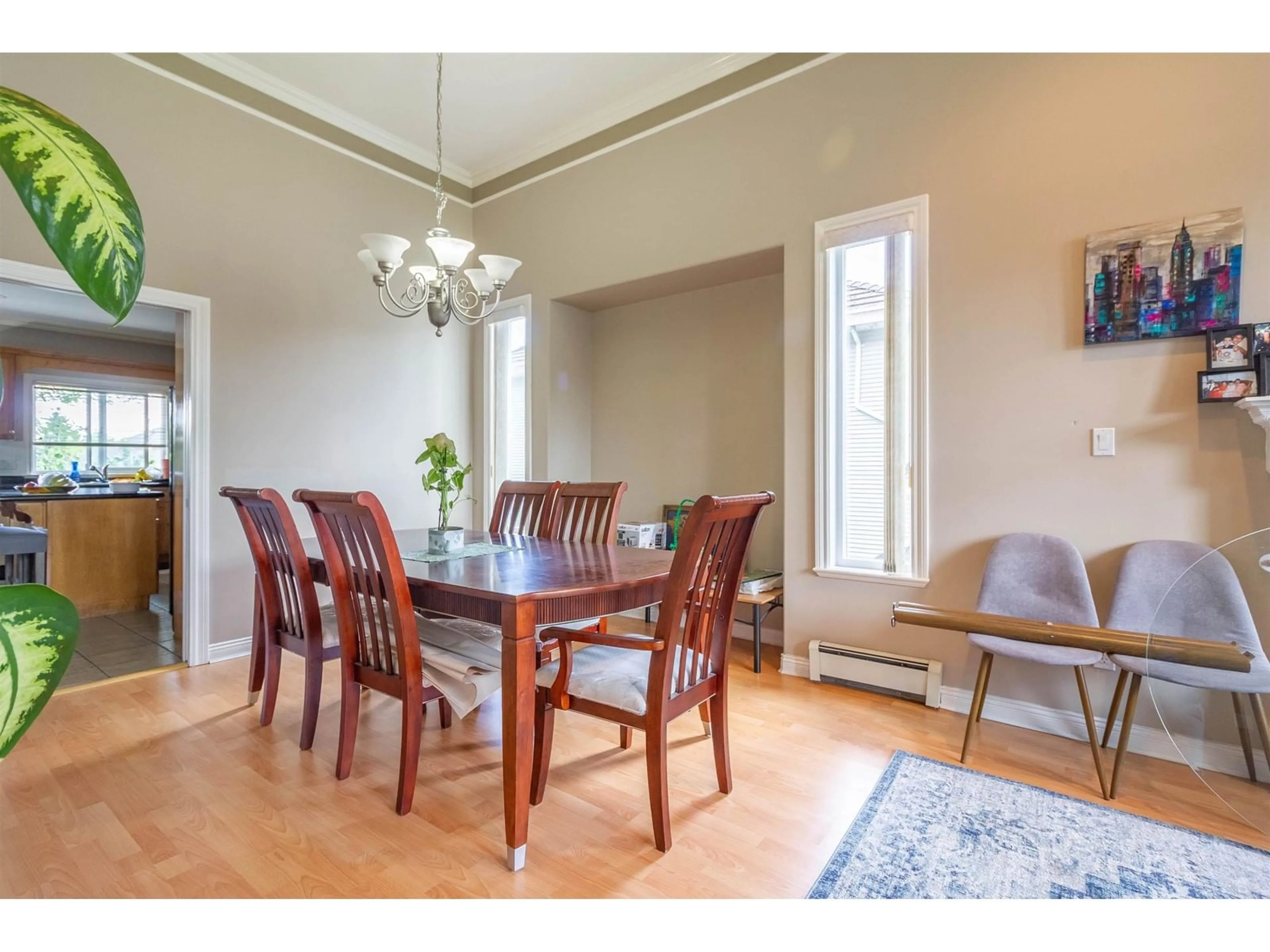 Dining room, wood/laminate floor for 16286 80A, Surrey British Columbia V4N0J7