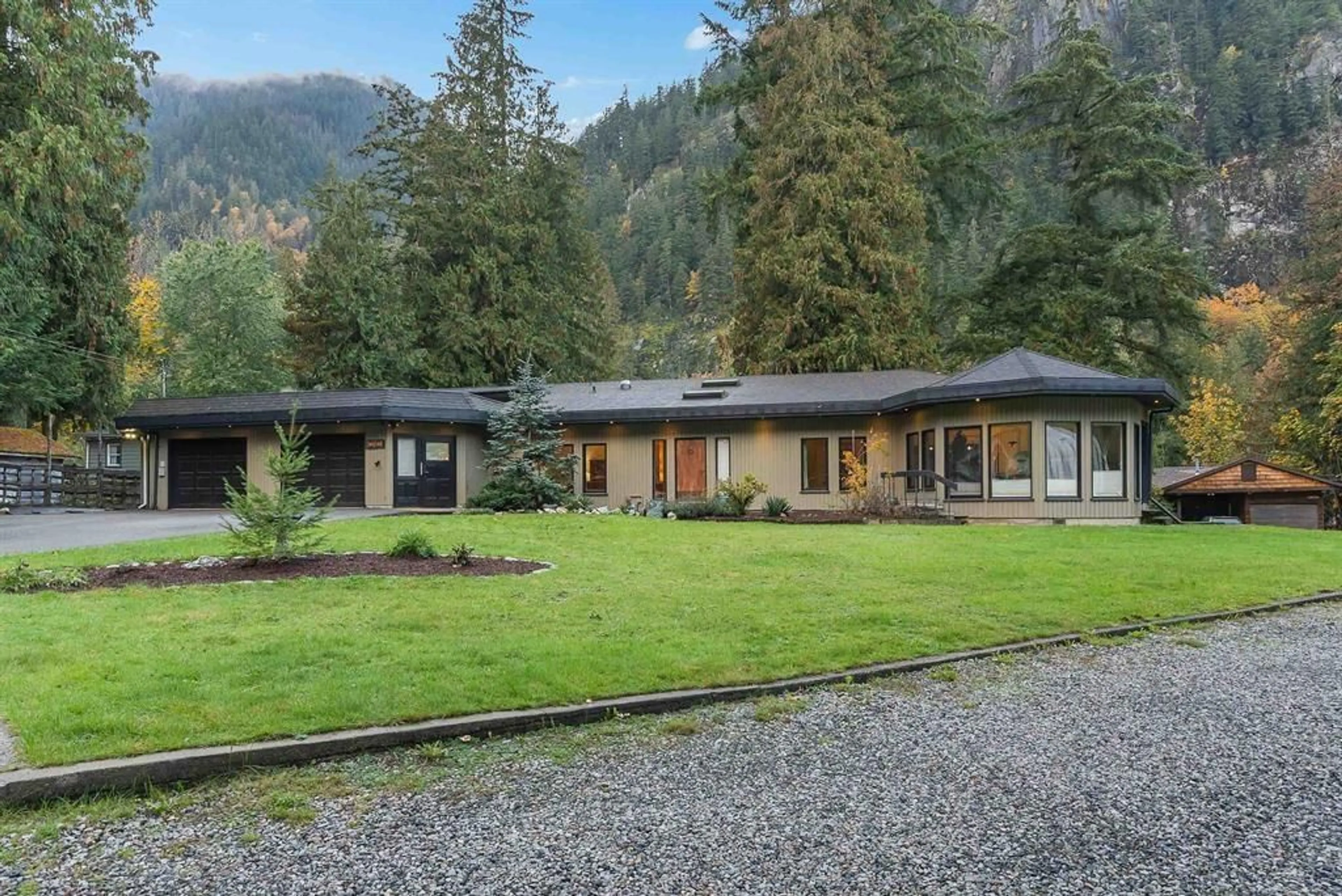 Unknown for 63565 GAGNON PLACE, Hope British Columbia V0X1L2