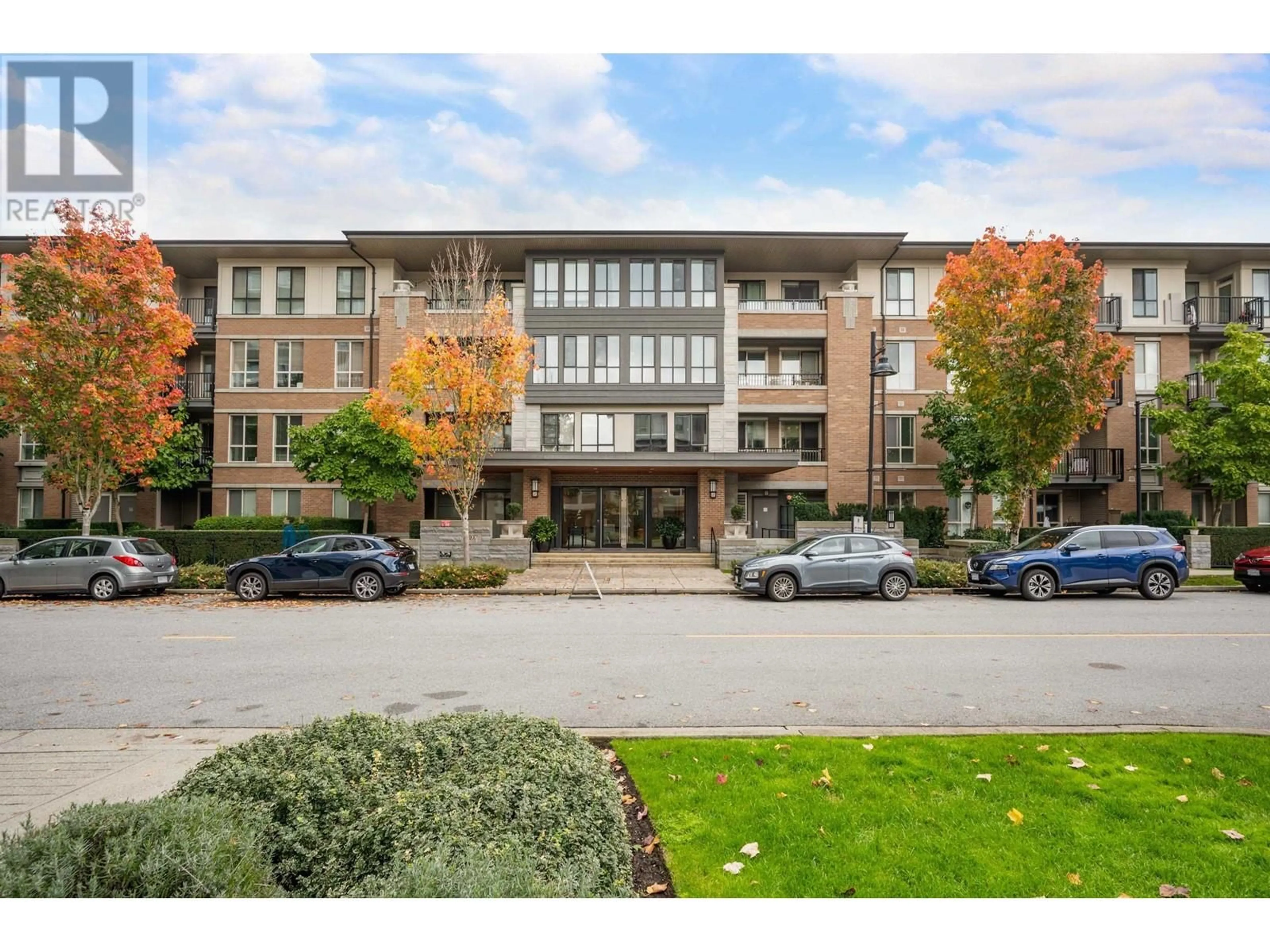 A pic from outside/outdoor area/front of a property/back of a property/a pic from drone, unknown for 108 - 3107 WINDSOR GATE, Coquitlam British Columbia V3B0L1