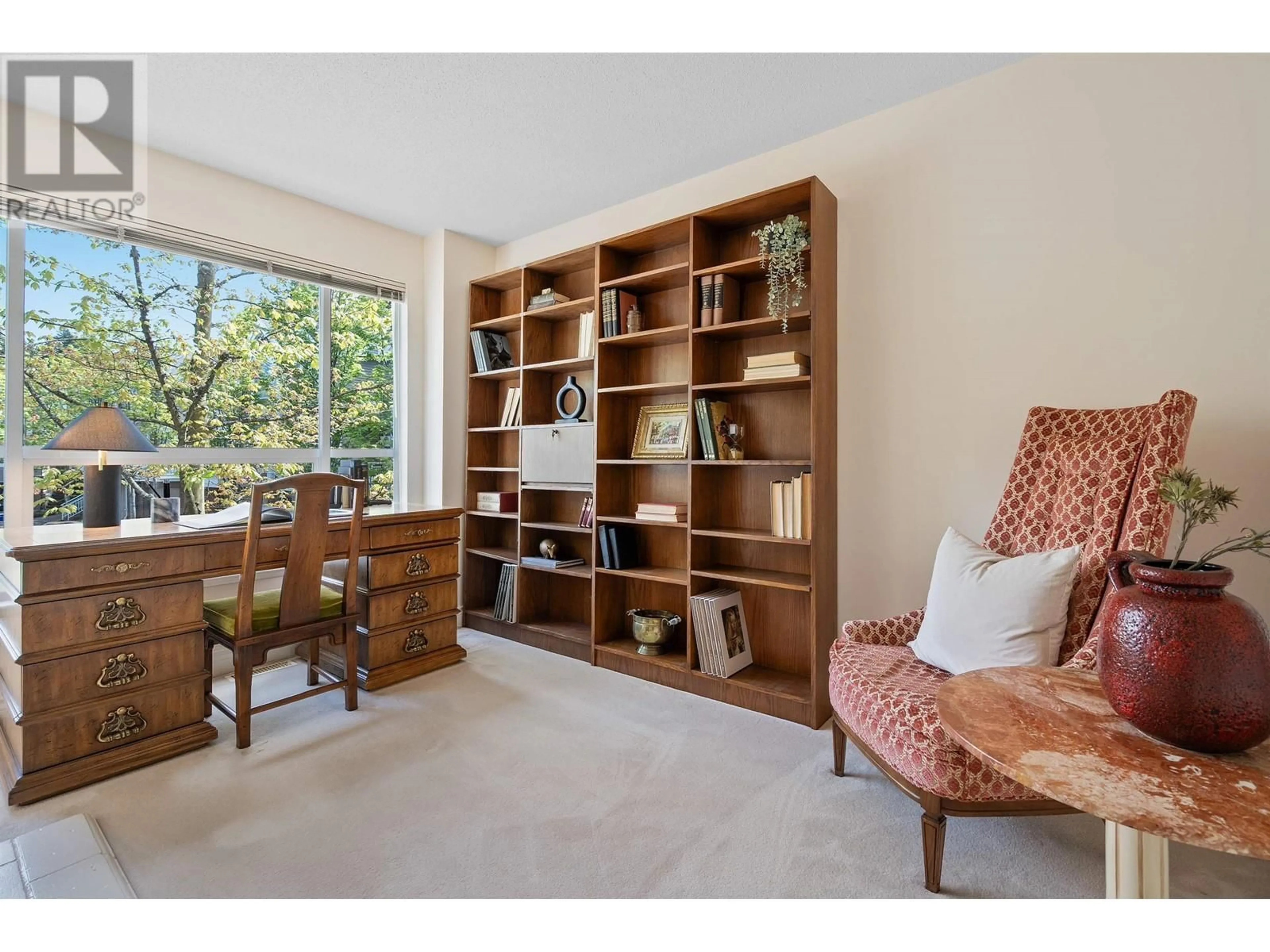 Living room with furniture, unknown for 30 - 5760 HAMPTON PLACE, Vancouver British Columbia V6T2G1