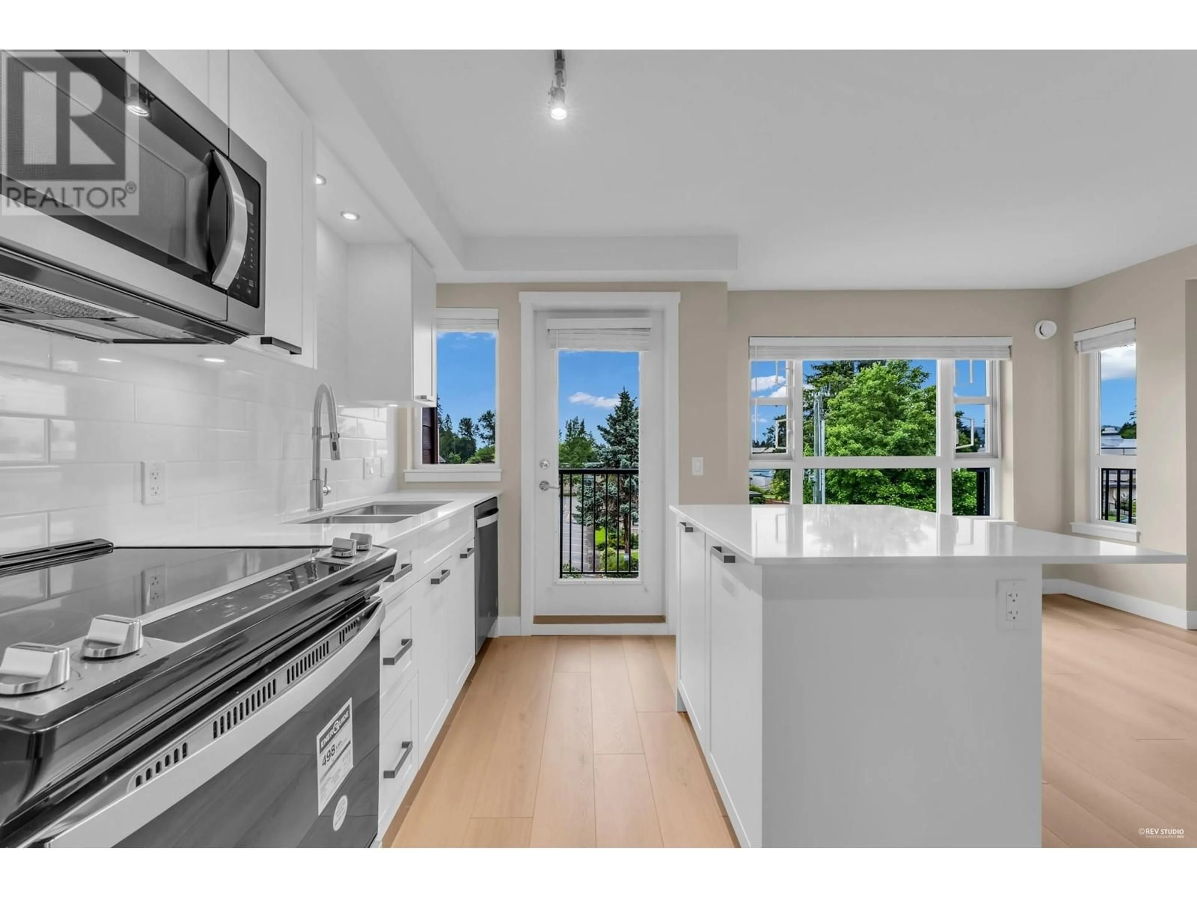 Unknown for 319 - 22562 121 AVENUE, Maple Ridge British Columbia V2X3Y8