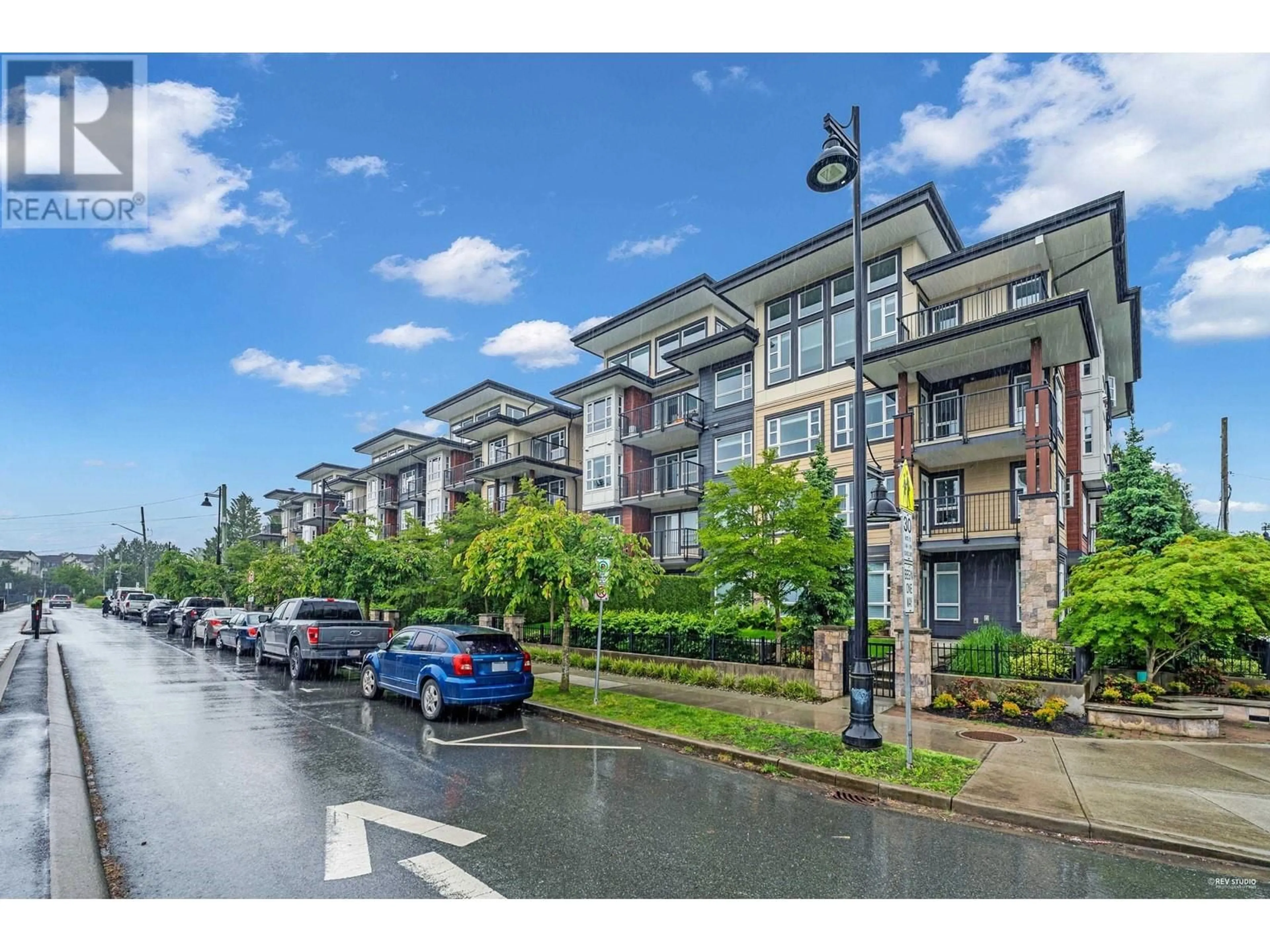 Unknown for 319 - 22562 121 AVENUE, Maple Ridge British Columbia V2X3Y8
