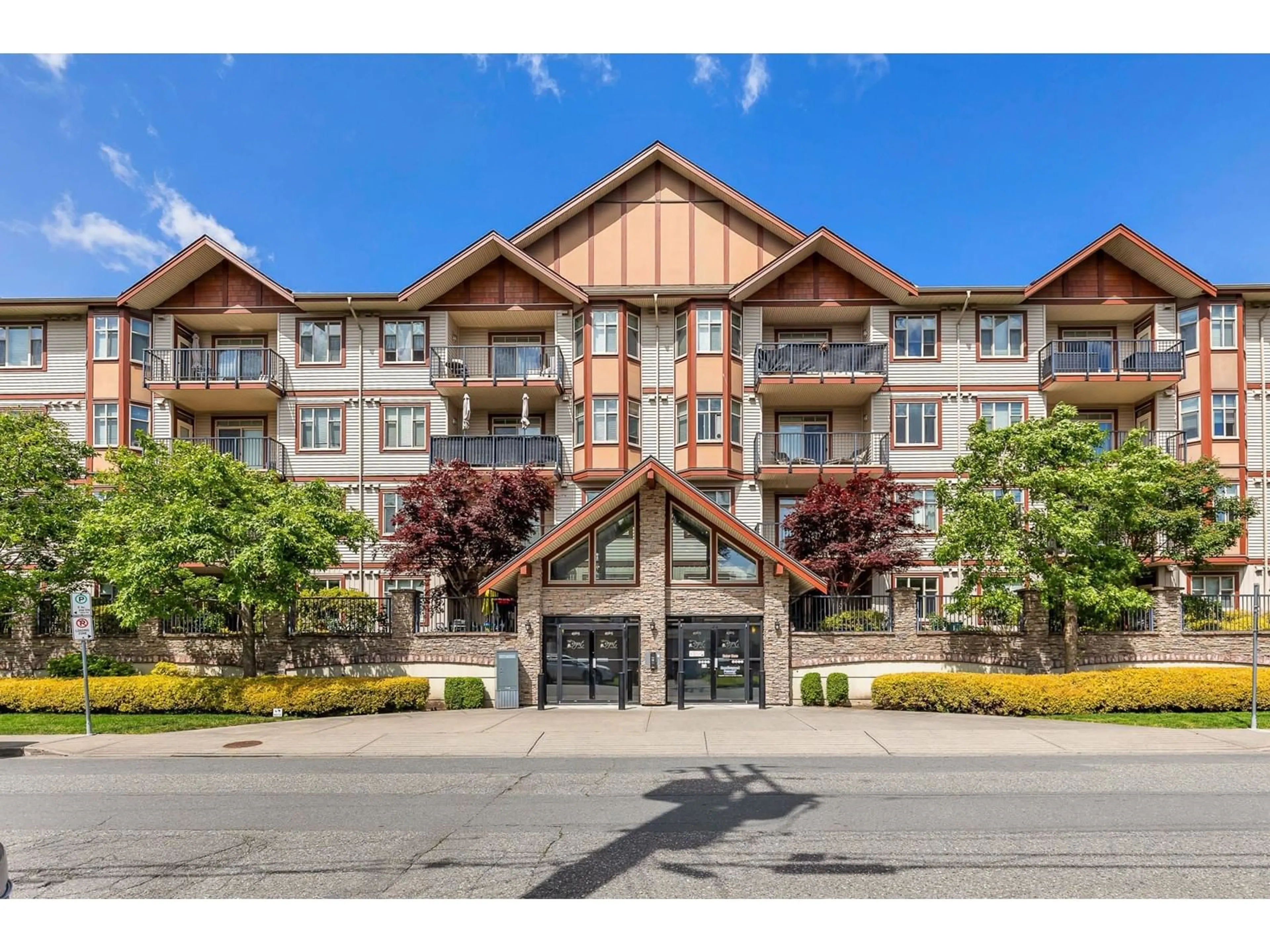 Unknown for 404 - 45615 BRETT AVENUE, Chilliwack British Columbia V2P1P1