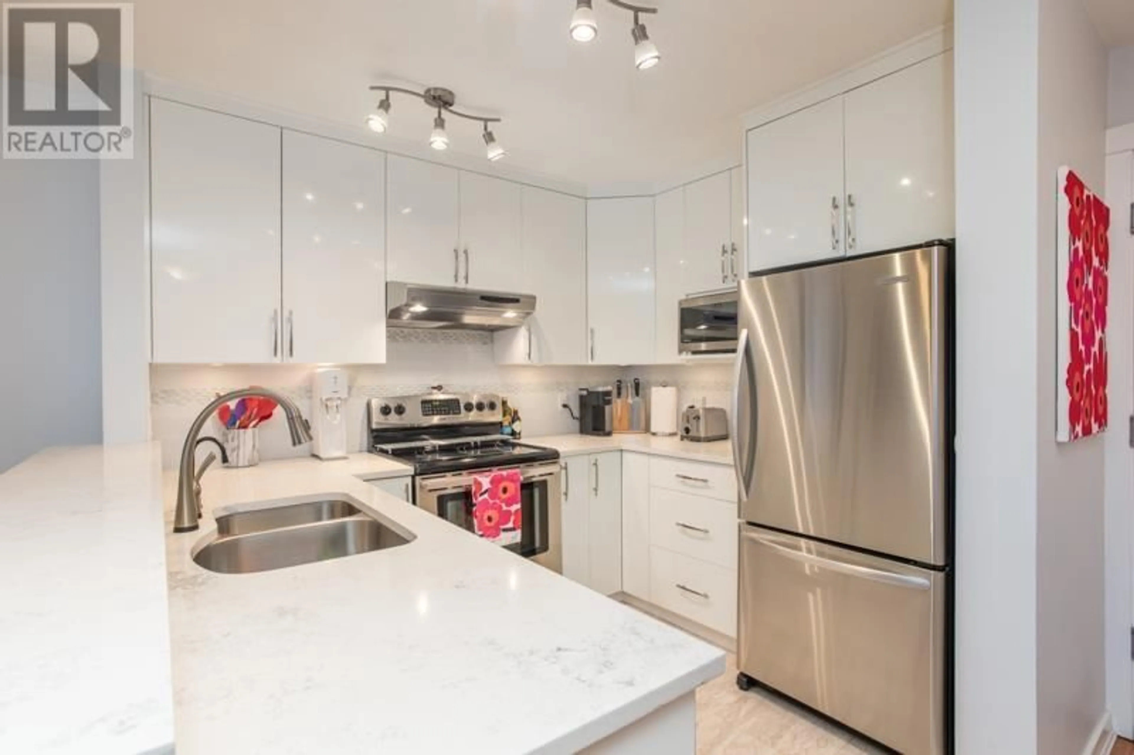 Unknown for 207 - 3038 KENT AVENUE SOUTH, Vancouver British Columbia V5S4V8