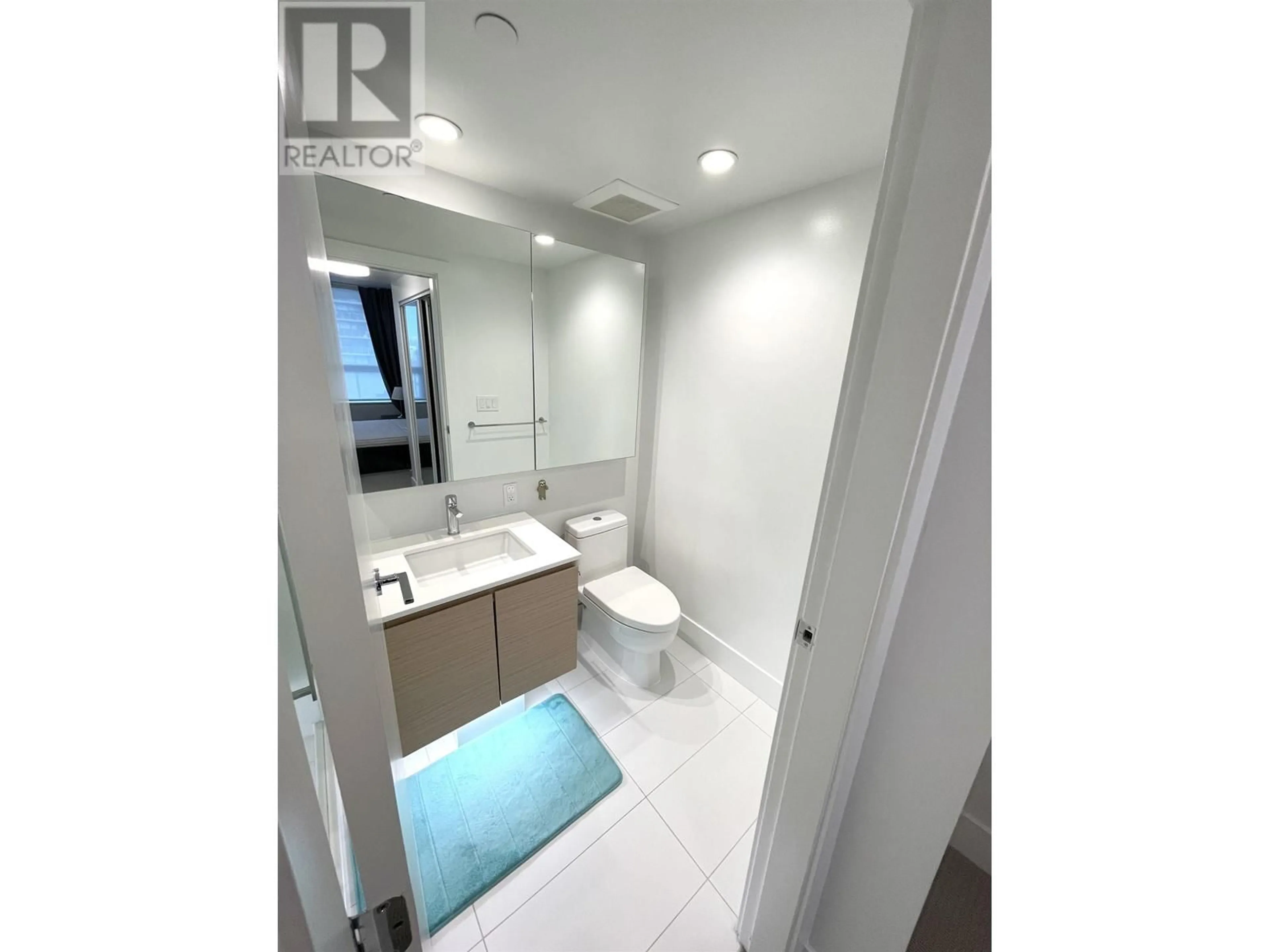 Unknown for 801 - 5508 HOLLYBRIDGE WAY, Richmond British Columbia V7C0C7