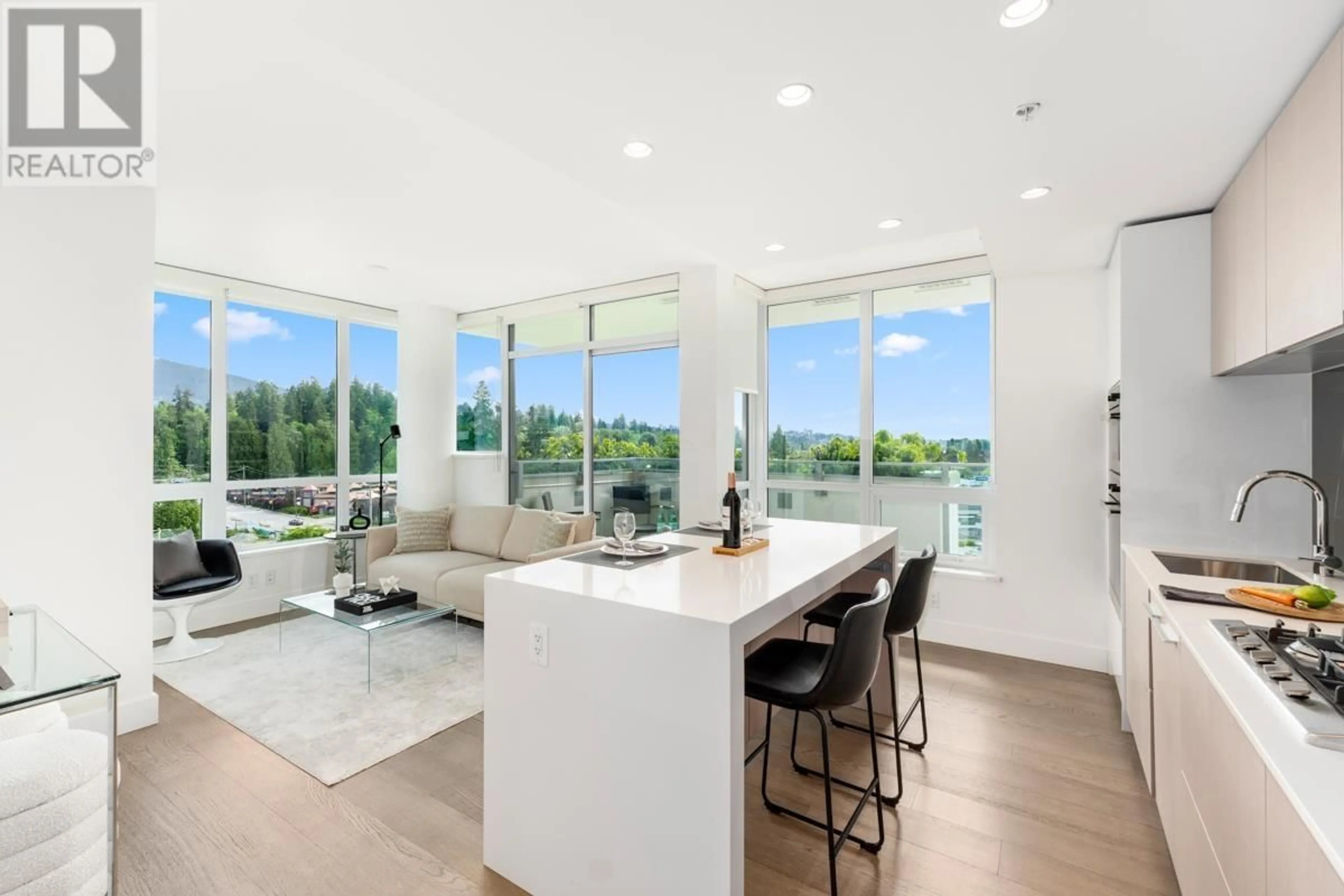 Open concept kitchen, unknown for 801 - 1675 LIONS GATE LANE, North Vancouver British Columbia V7P3B4