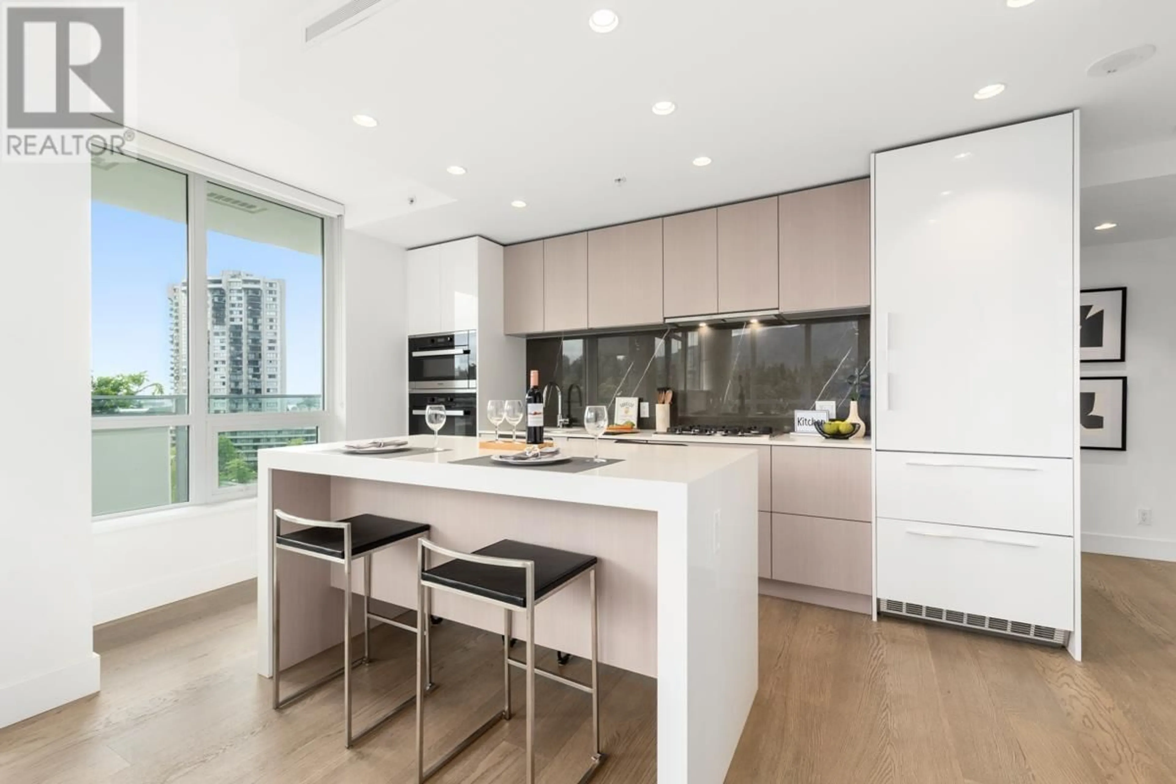 Open concept kitchen, unknown for 801 - 1675 LIONS GATE LANE, North Vancouver British Columbia V7P3B4