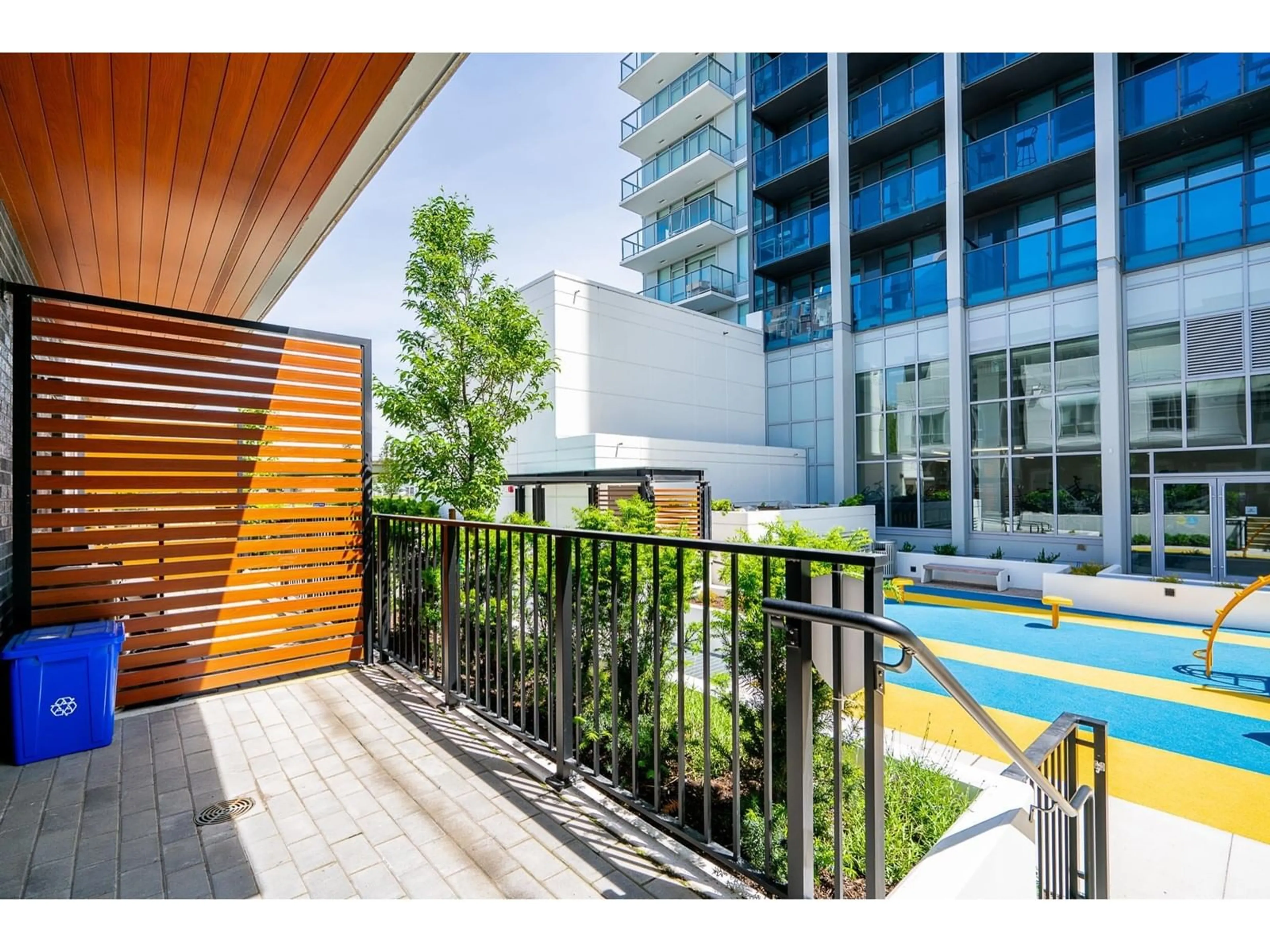 Patio, unknown for TH14 - 10468 UNIVERSITY, Surrey British Columbia V3T0S6