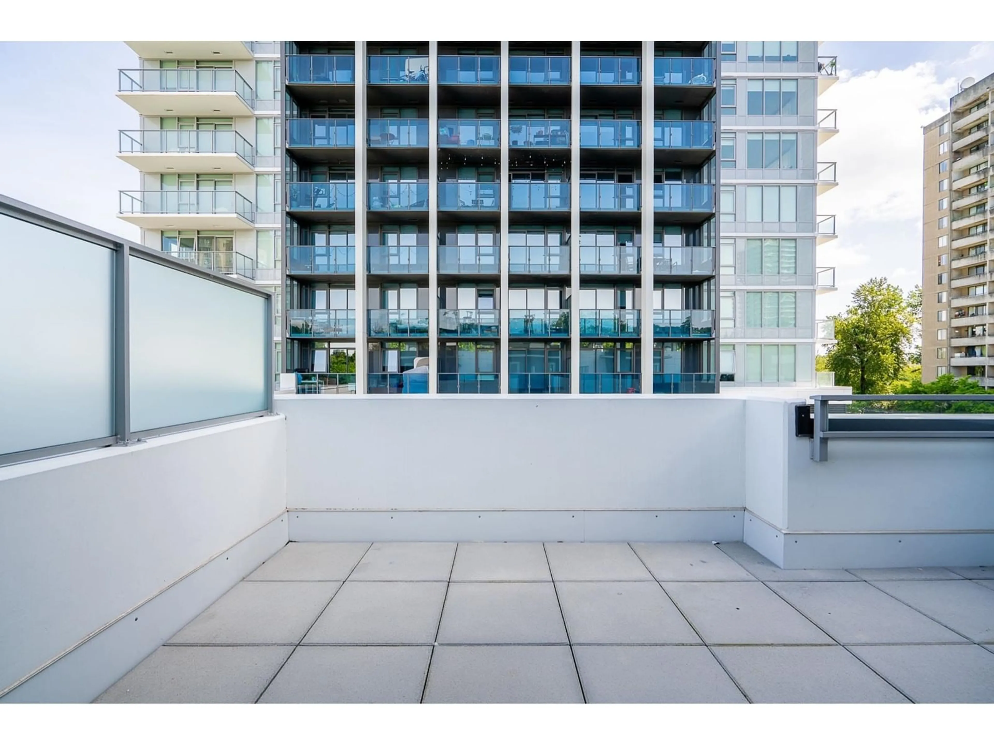 Patio, unknown for TH14 - 10468 UNIVERSITY, Surrey British Columbia V3T0S6