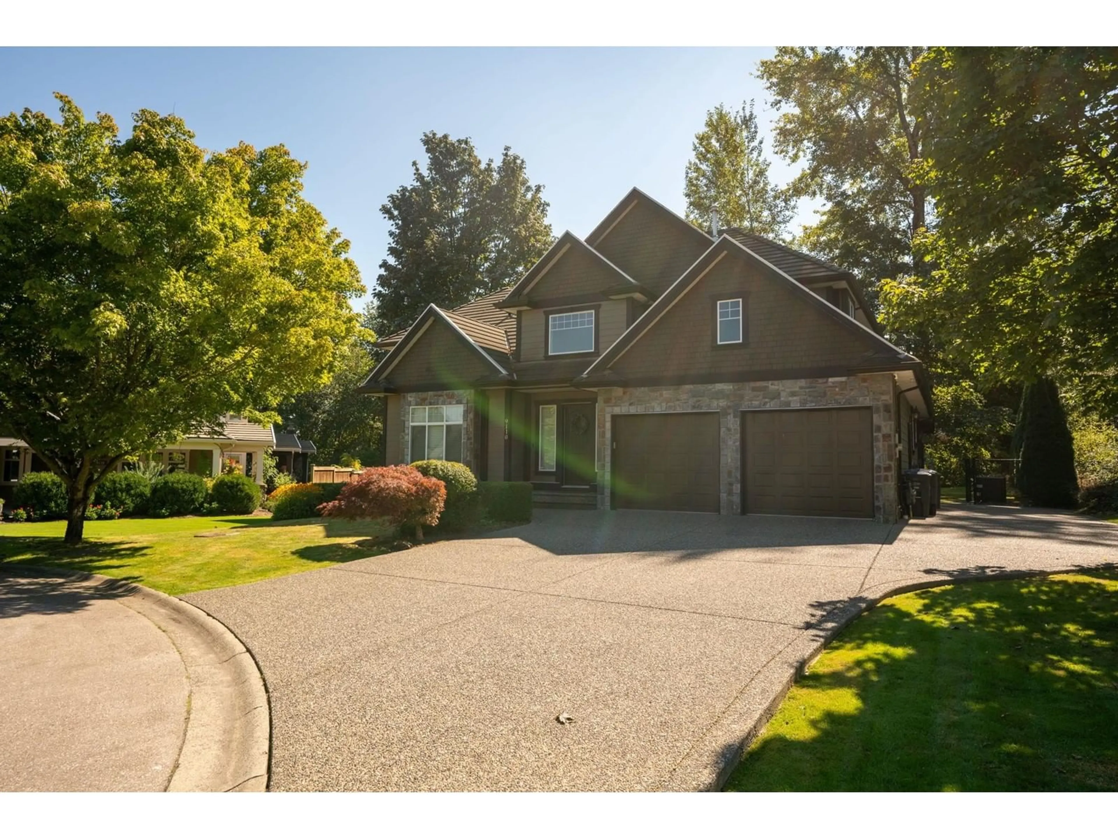 Home with vinyl exterior material, street for 9110 163A, Surrey British Columbia V4N5S5