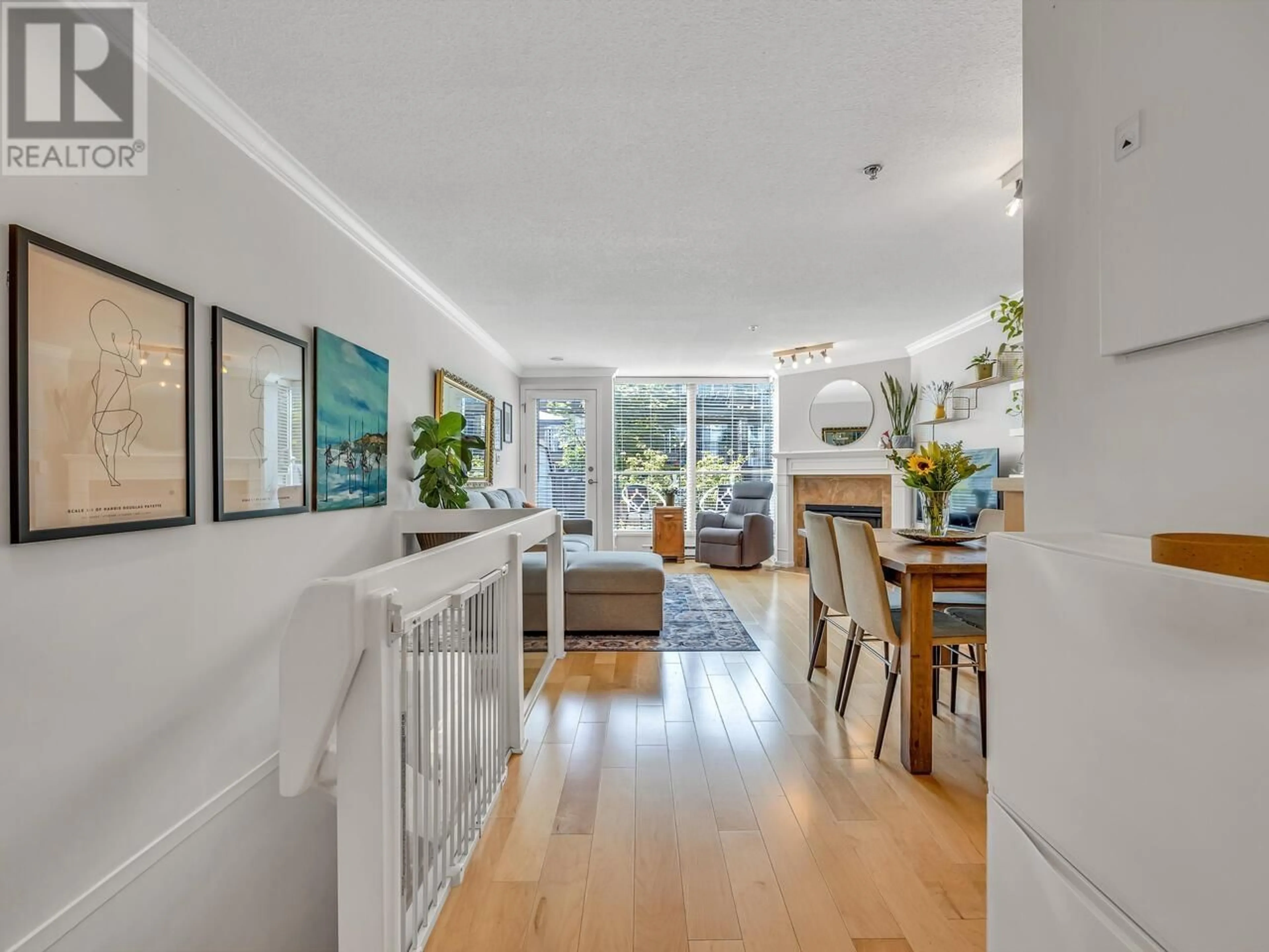 Unknown for 3015 LAUREL STREET, Vancouver British Columbia V5Z3T6