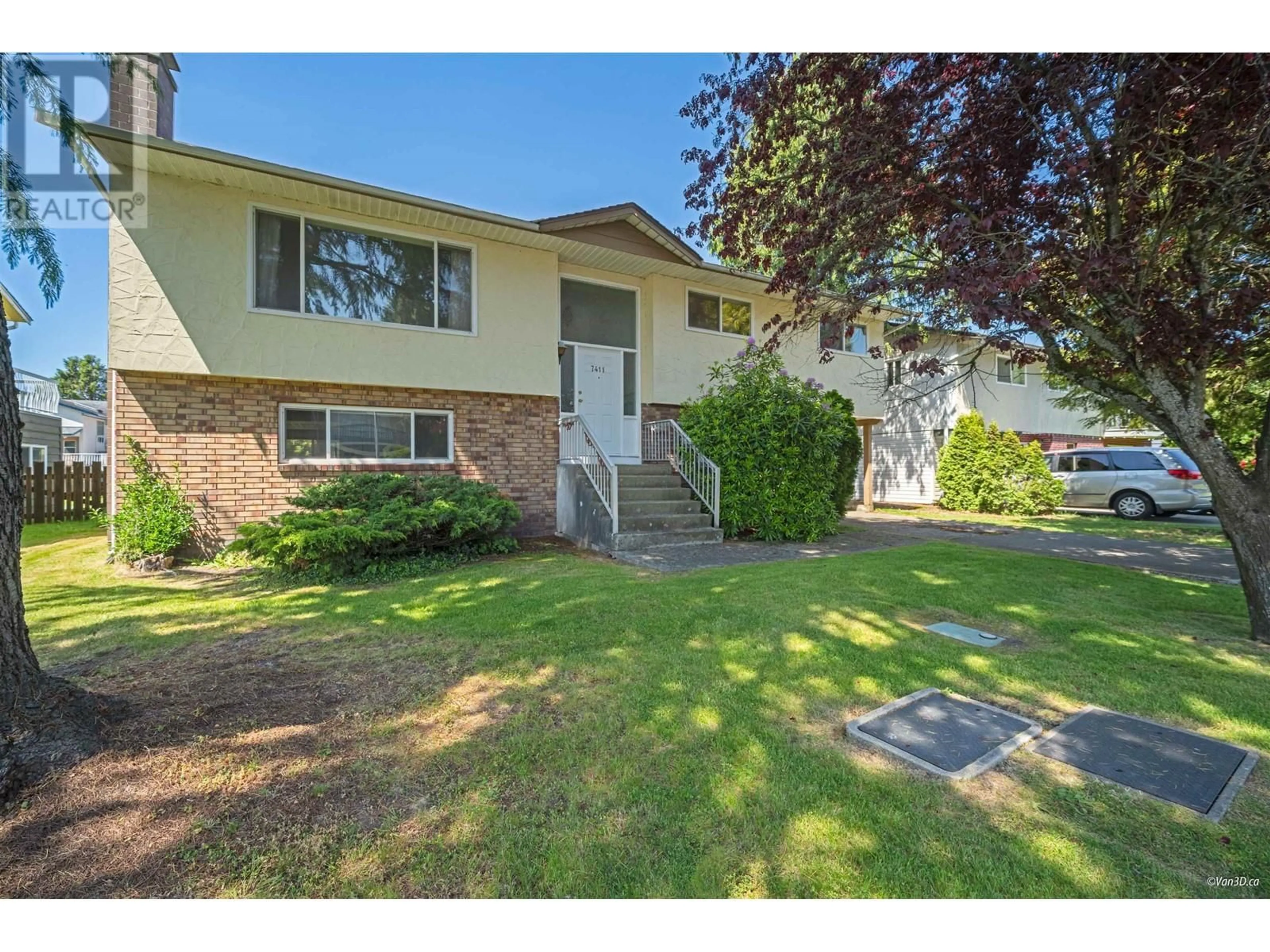 Unknown for 7411 THORMANBY CRESCENT, Richmond British Columbia V7C4G4