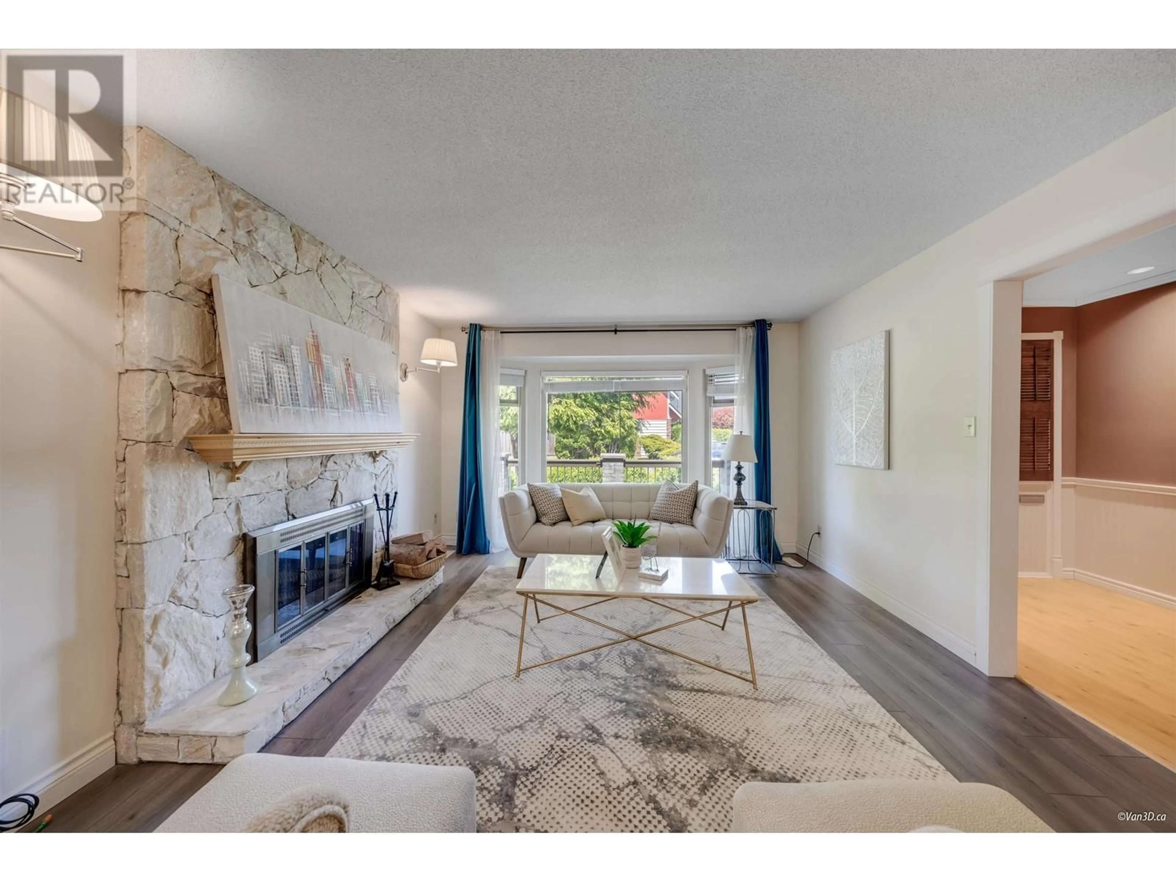 Living room with furniture, unknown for 9666 ASHWOOD DRIVE, Richmond British Columbia V6Y2Z5