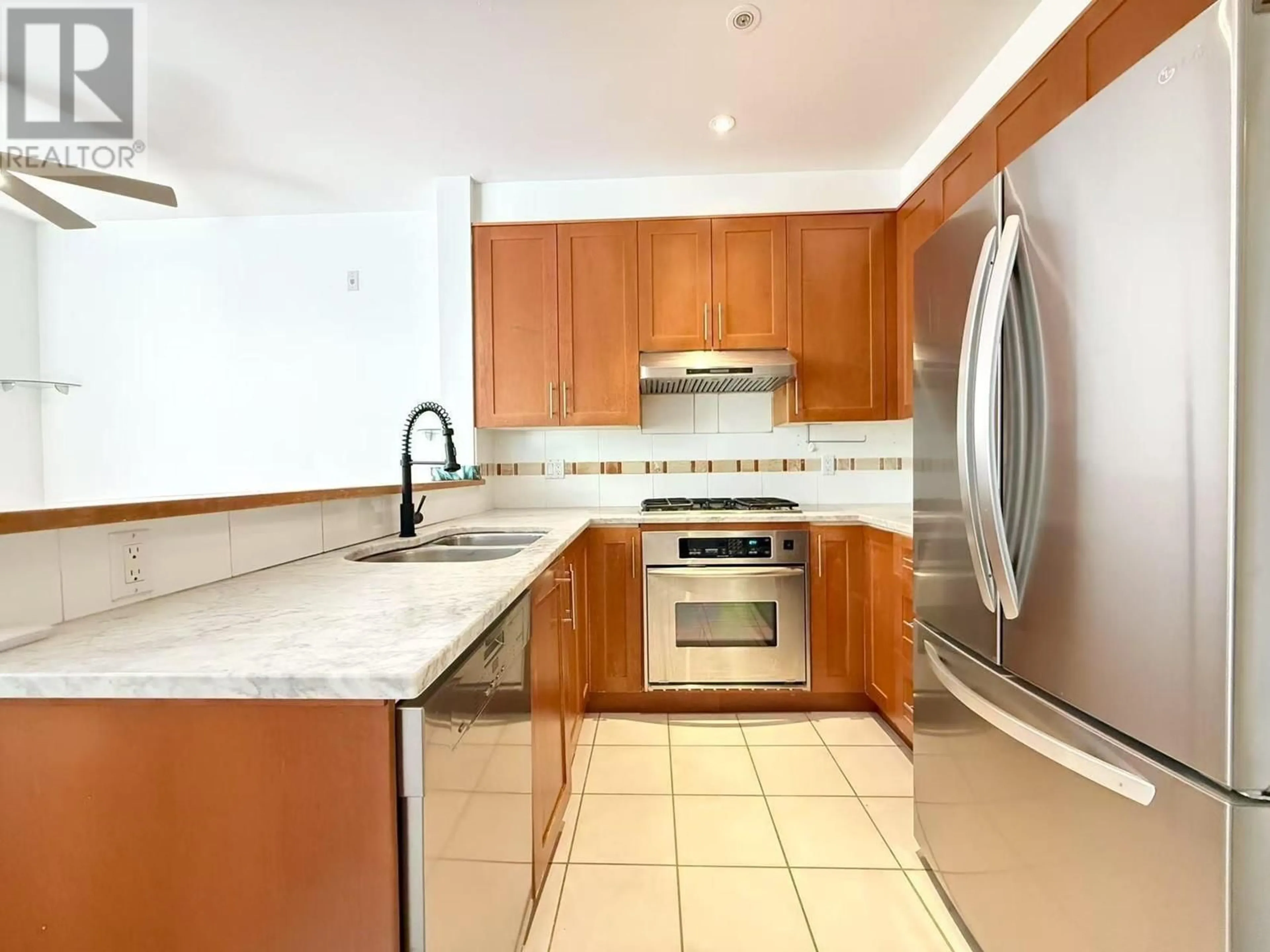 Standard kitchen, ceramic/tile floor for 2105 - 4625 VALLEY DRIVE, Vancouver British Columbia V6J5L7