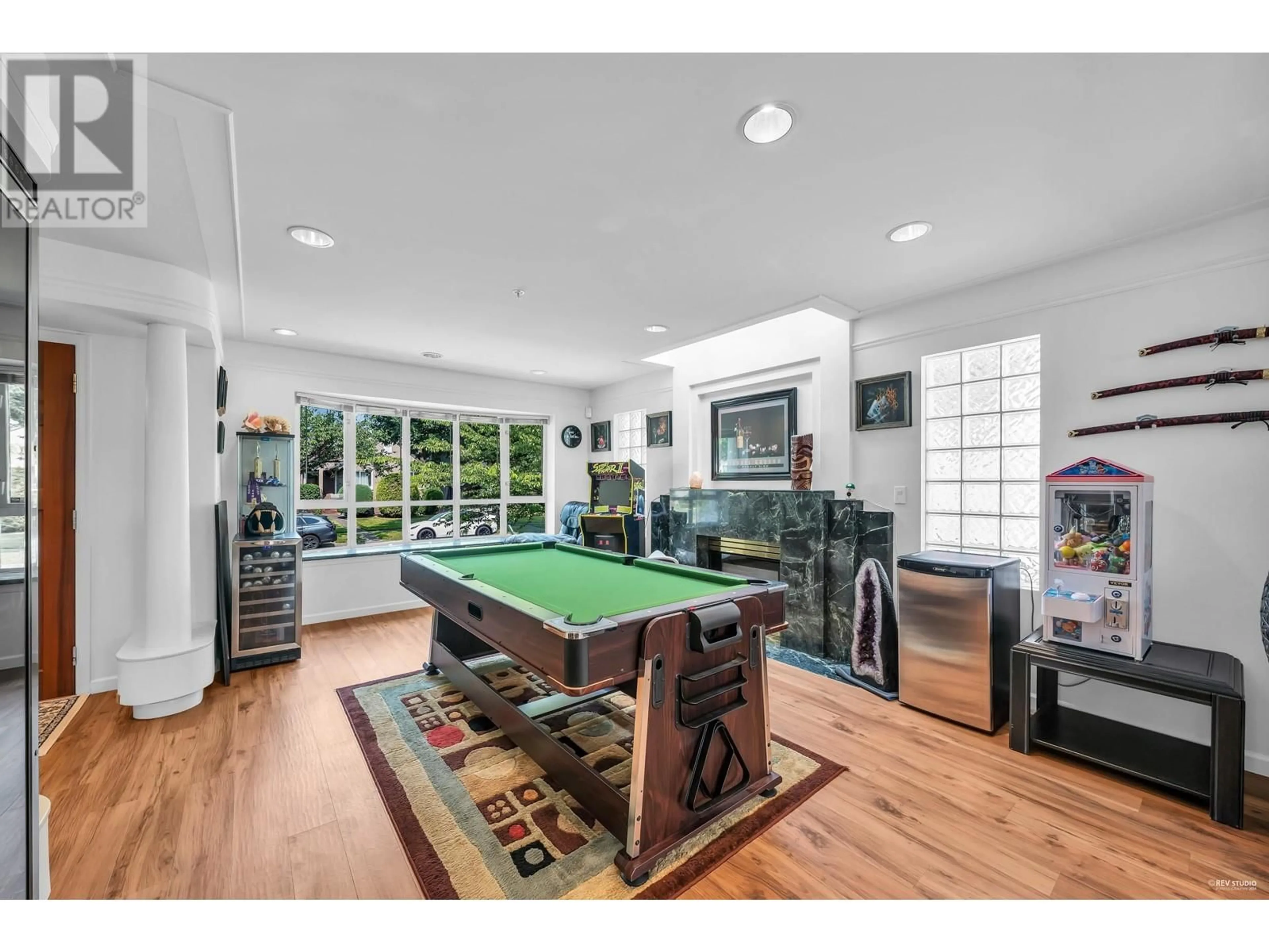 Unknown for 2848 20TH AVENUE, Vancouver British Columbia V6L1H3