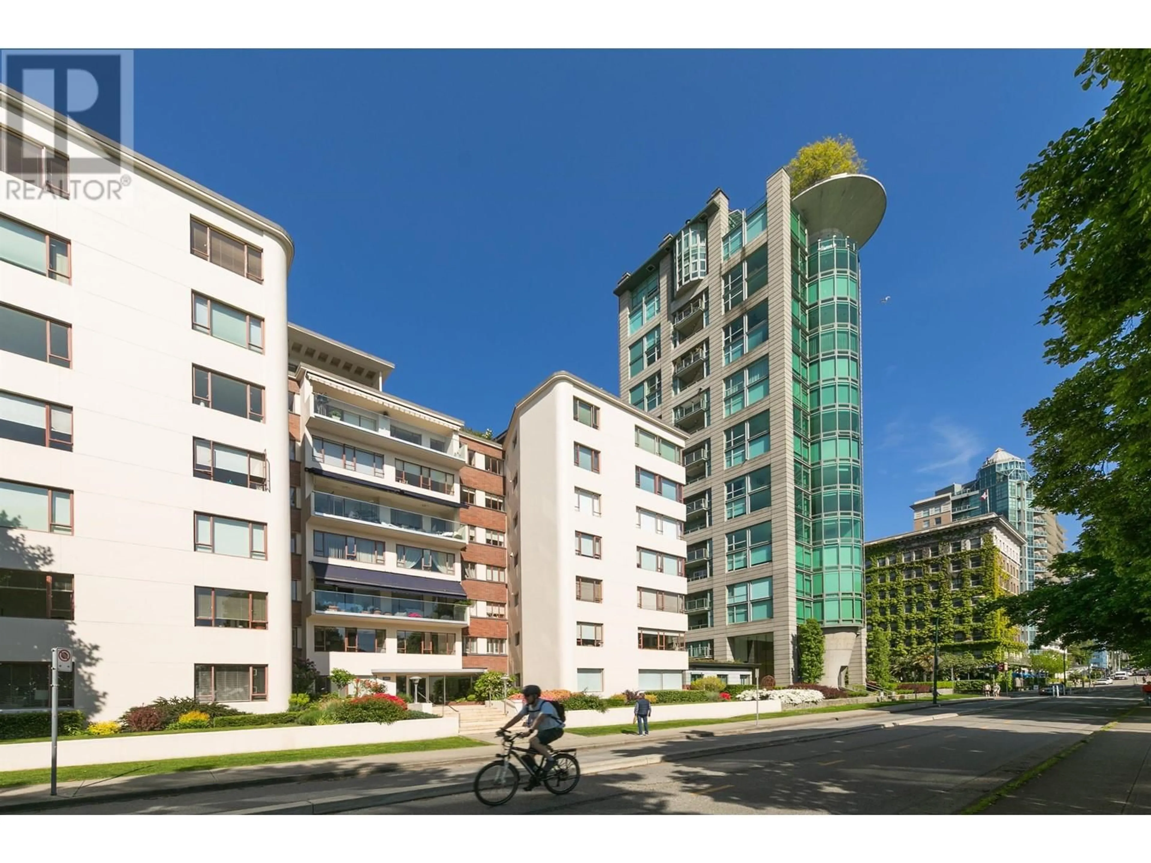 Unknown for 301 - 1949 BEACH AVENUE, Vancouver British Columbia V6G1Z2