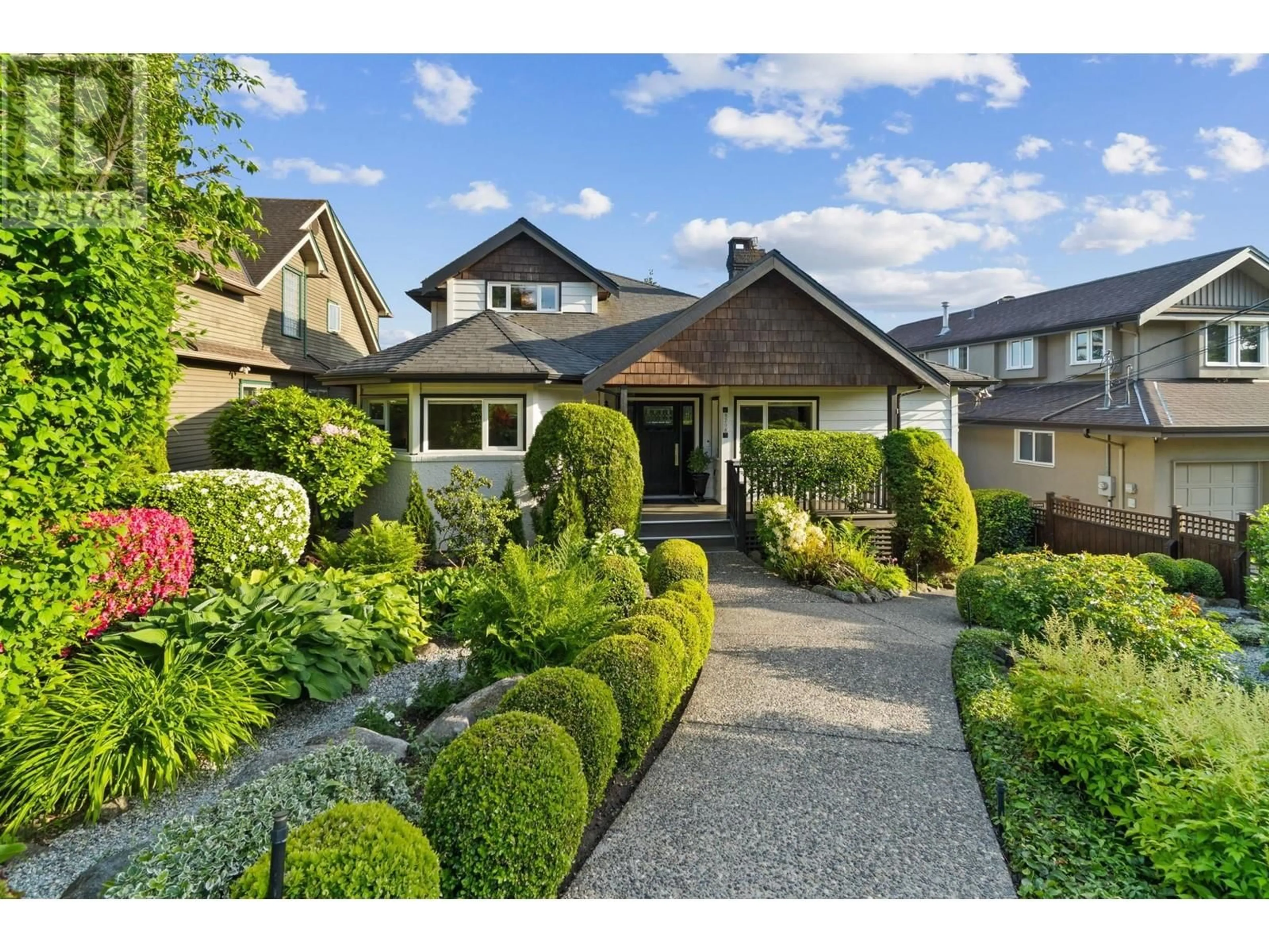 Unknown for 4208 SOUTHWOOD STREET, Burnaby British Columbia V5J2E9