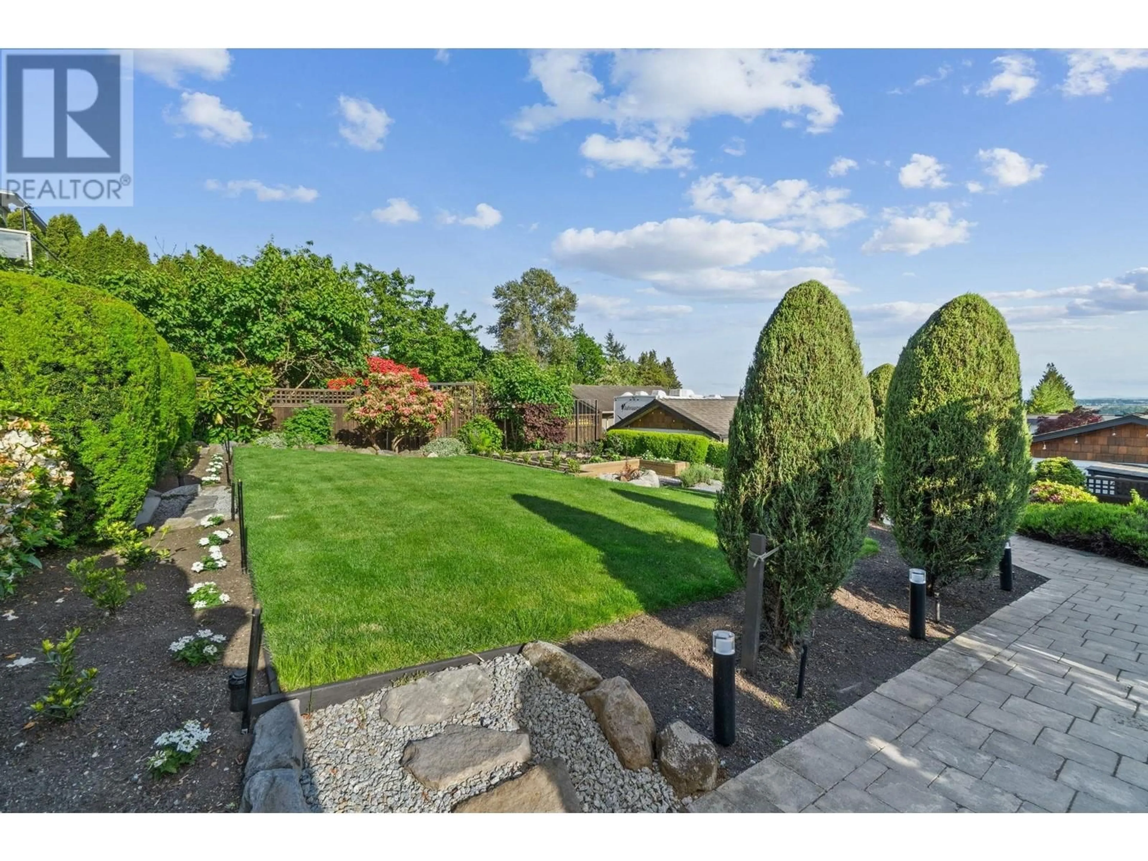 A pic from outside/outdoor area/front of a property/back of a property/a pic from drone, water/lake/river/ocean view for 4208 SOUTHWOOD STREET, Burnaby British Columbia V5J2E9