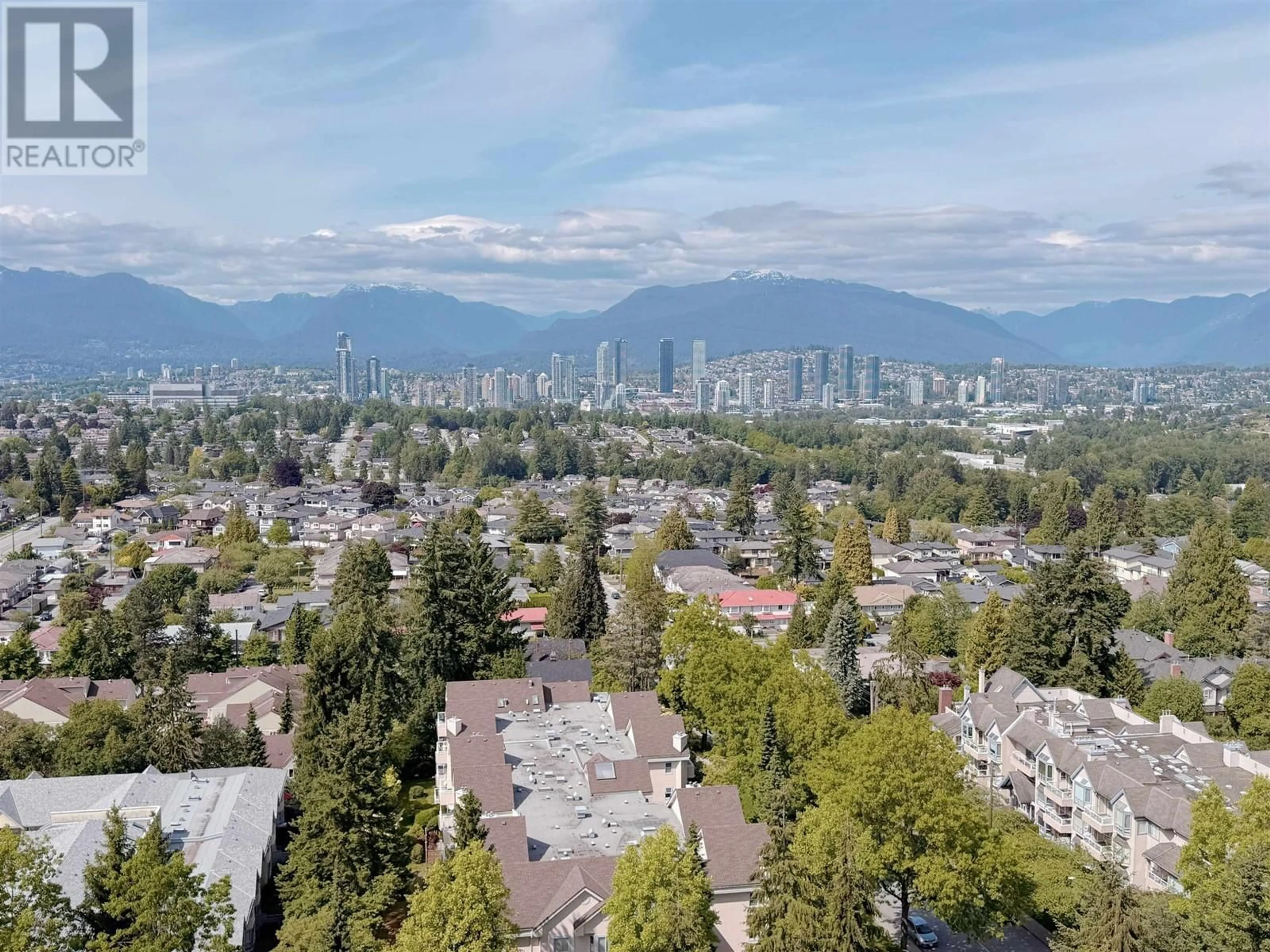 A pic from outside/outdoor area/front of a property/back of a property/a pic from drone, mountain view for 1802 - 5645 BARKER AVENUE, Burnaby British Columbia V5H3Z5