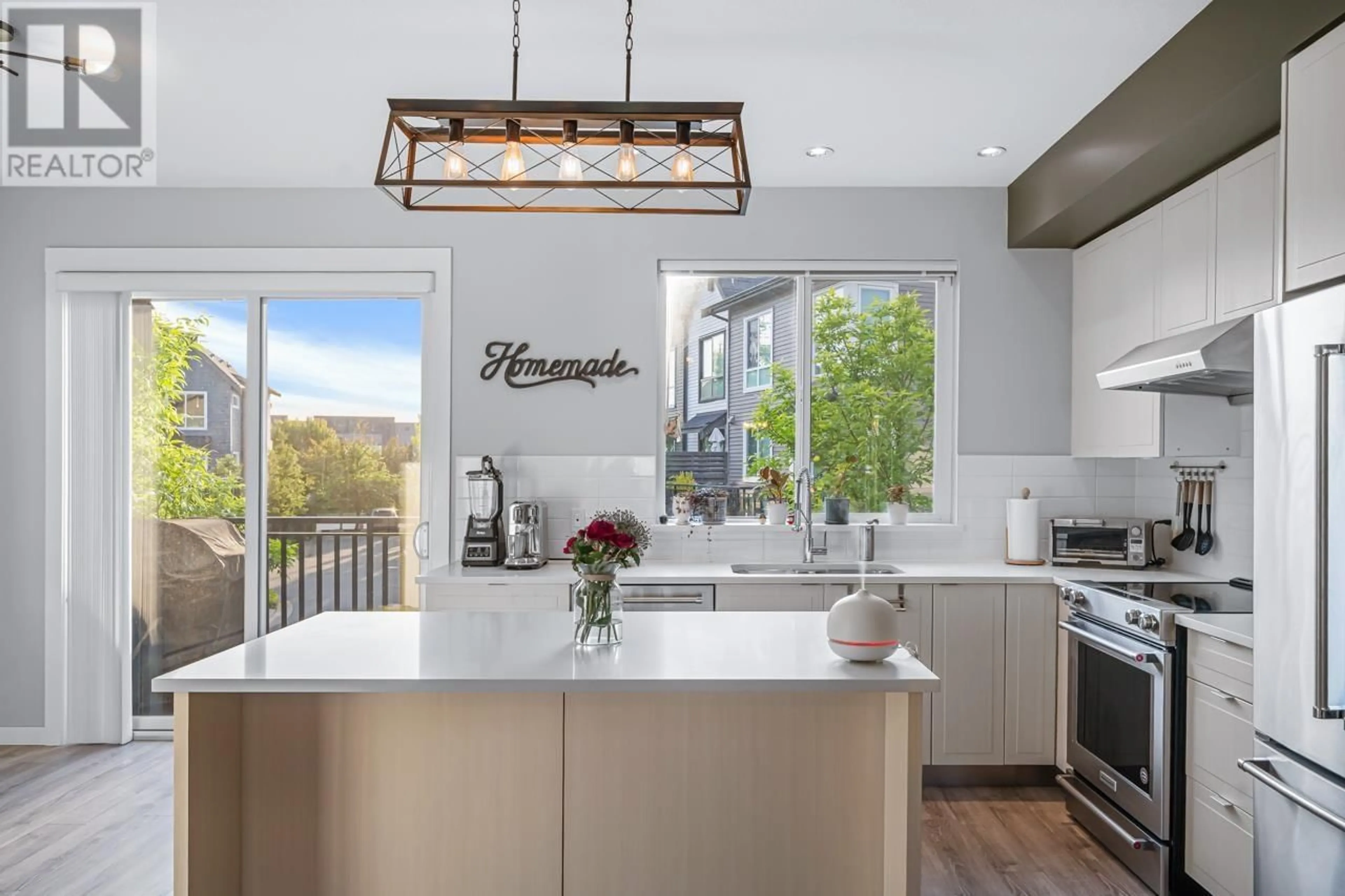 Open concept kitchen, unknown for 36 - 2371 RANGER LANE, Port Coquitlam British Columbia V3B0N6