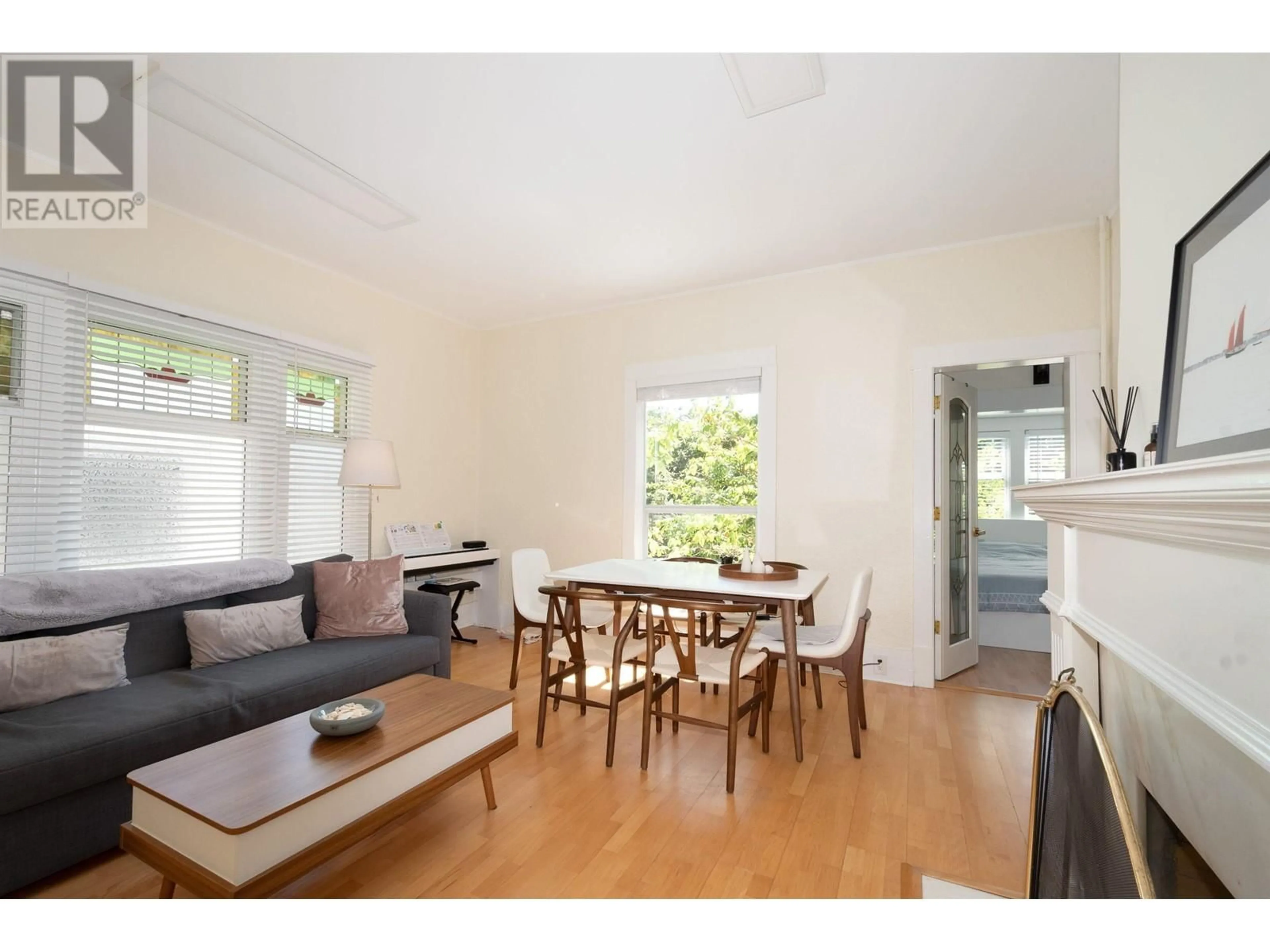 A pic of a room for 3652 POINT GREY ROAD, Vancouver British Columbia V6R1A9