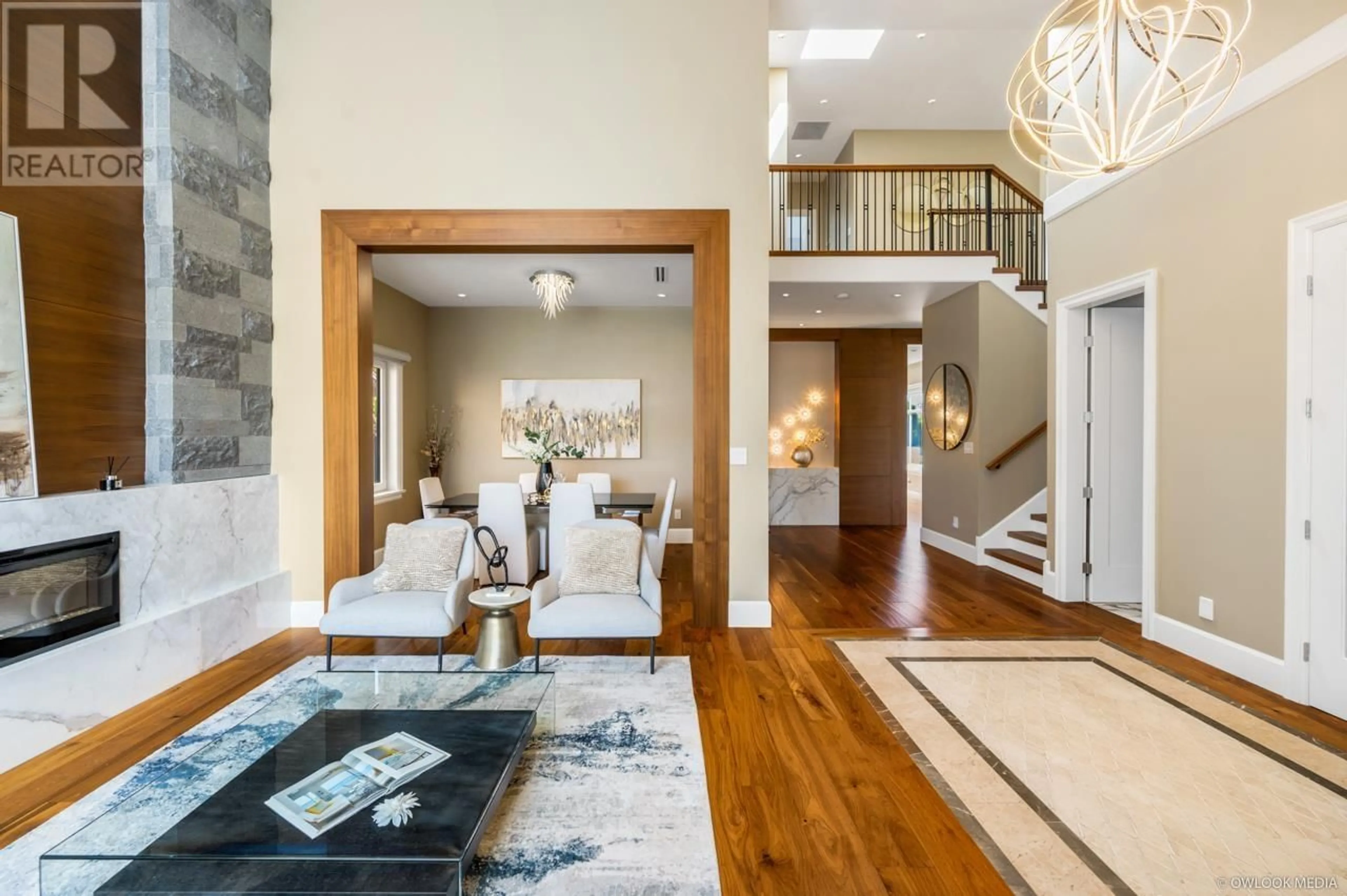 Indoor entryway for 8180 SUNNYWOOD DRIVE, Richmond British Columbia V6Y3G5