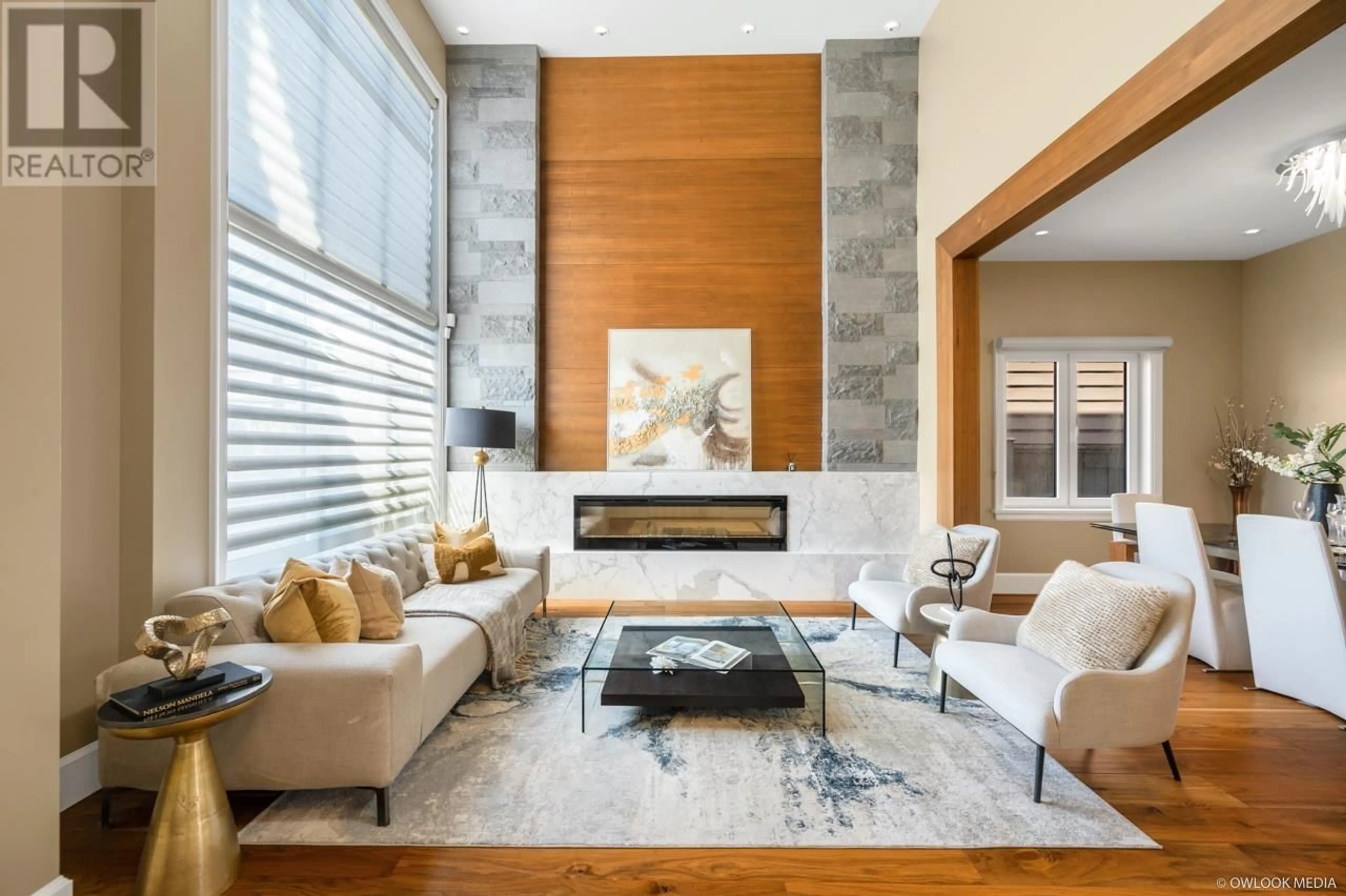 Living room with furniture, unknown for 8180 SUNNYWOOD DRIVE, Richmond British Columbia V6Y3G5