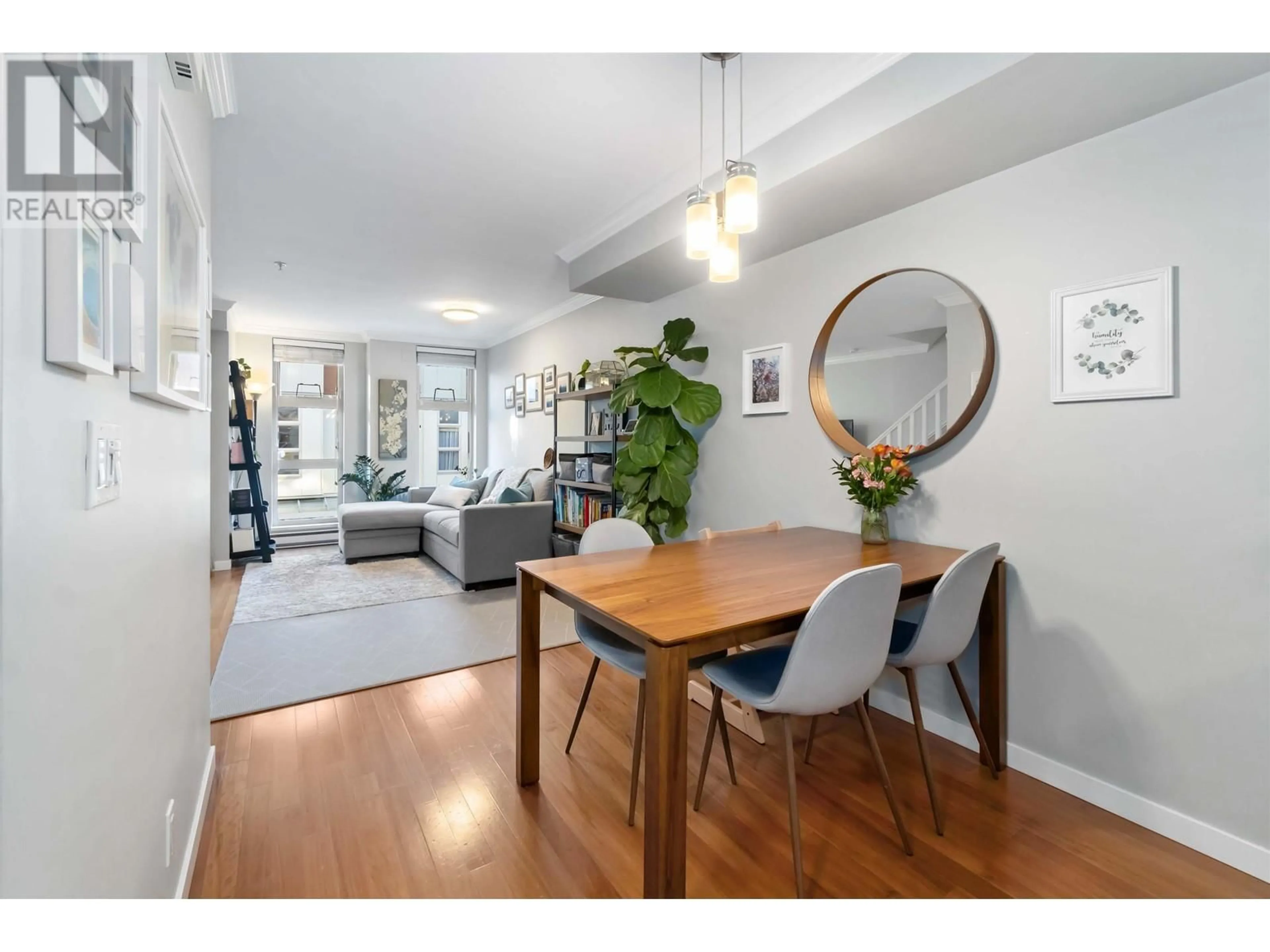 Unknown for 28 - 638 6TH AVENUE, Vancouver British Columbia V5Z1A3