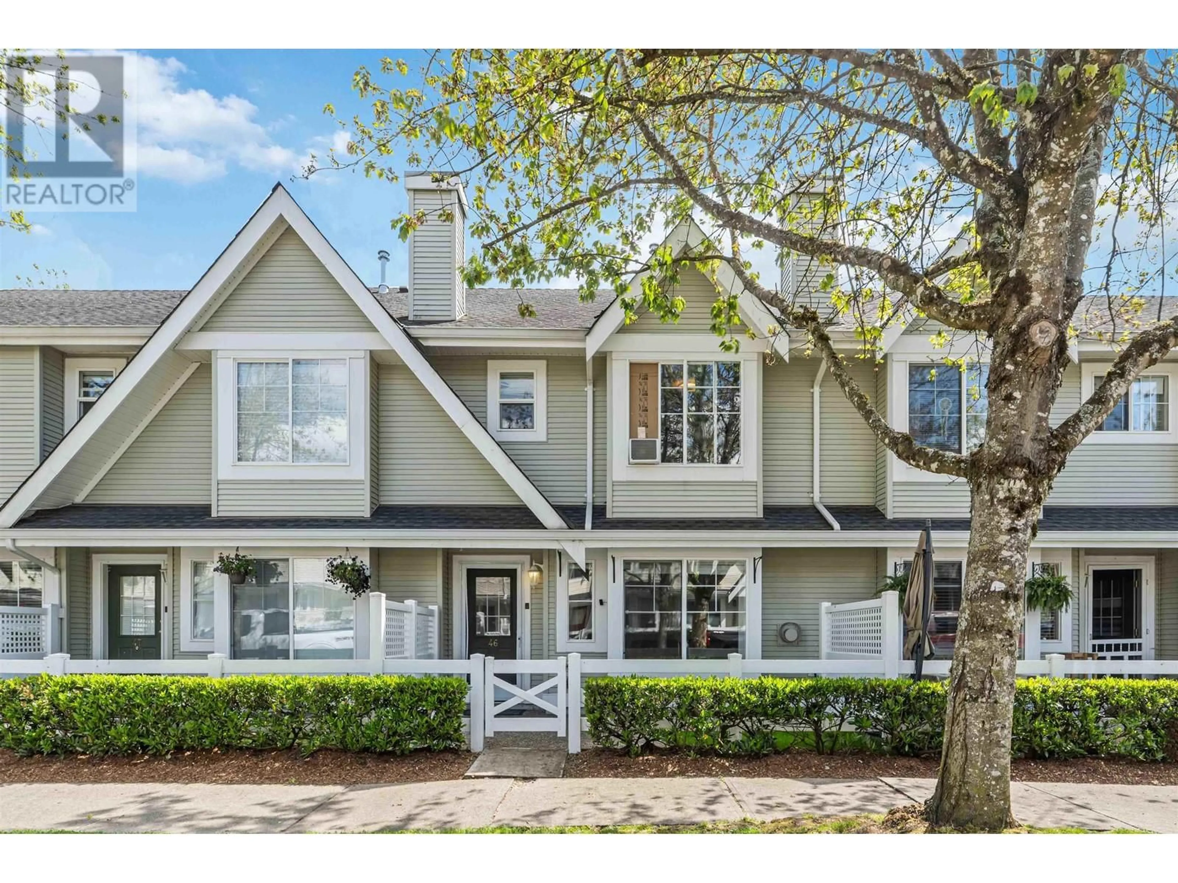 Home with vinyl exterior material, street for 46 - 23560 119 AVENUE, Maple Ridge British Columbia V4R2P5