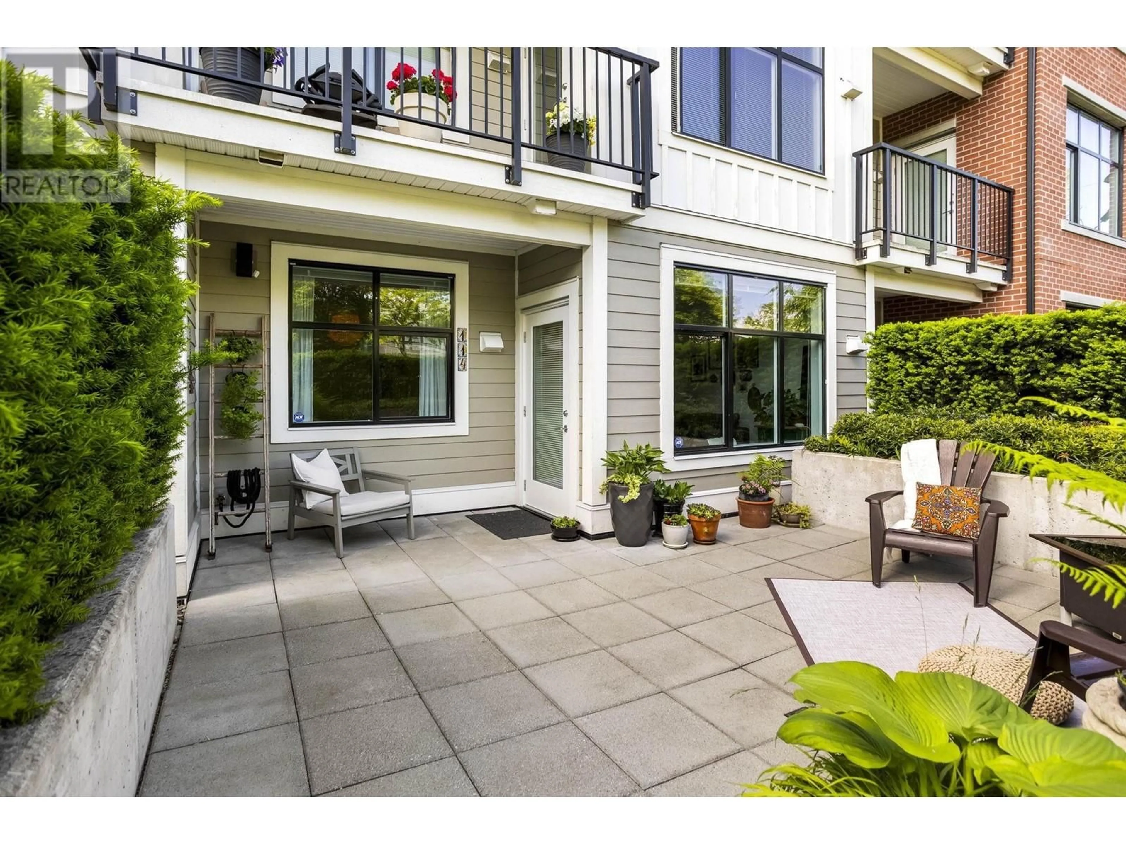 Patio, street for 114 - 828 GAUTHIER AVENUE, Coquitlam British Columbia V3K1R9
