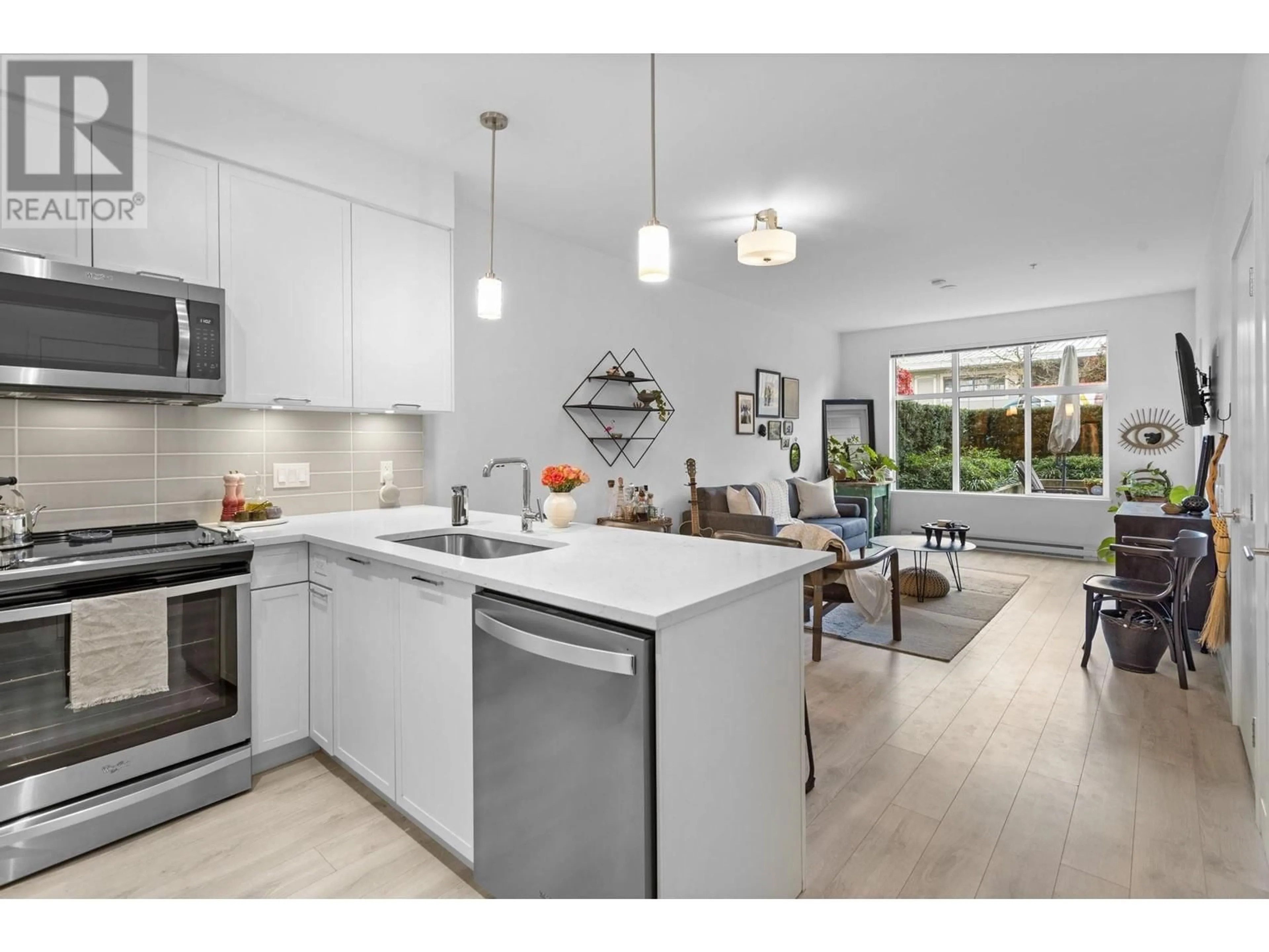 Open concept kitchen, unknown for 114 - 828 GAUTHIER AVENUE, Coquitlam British Columbia V3K1R9