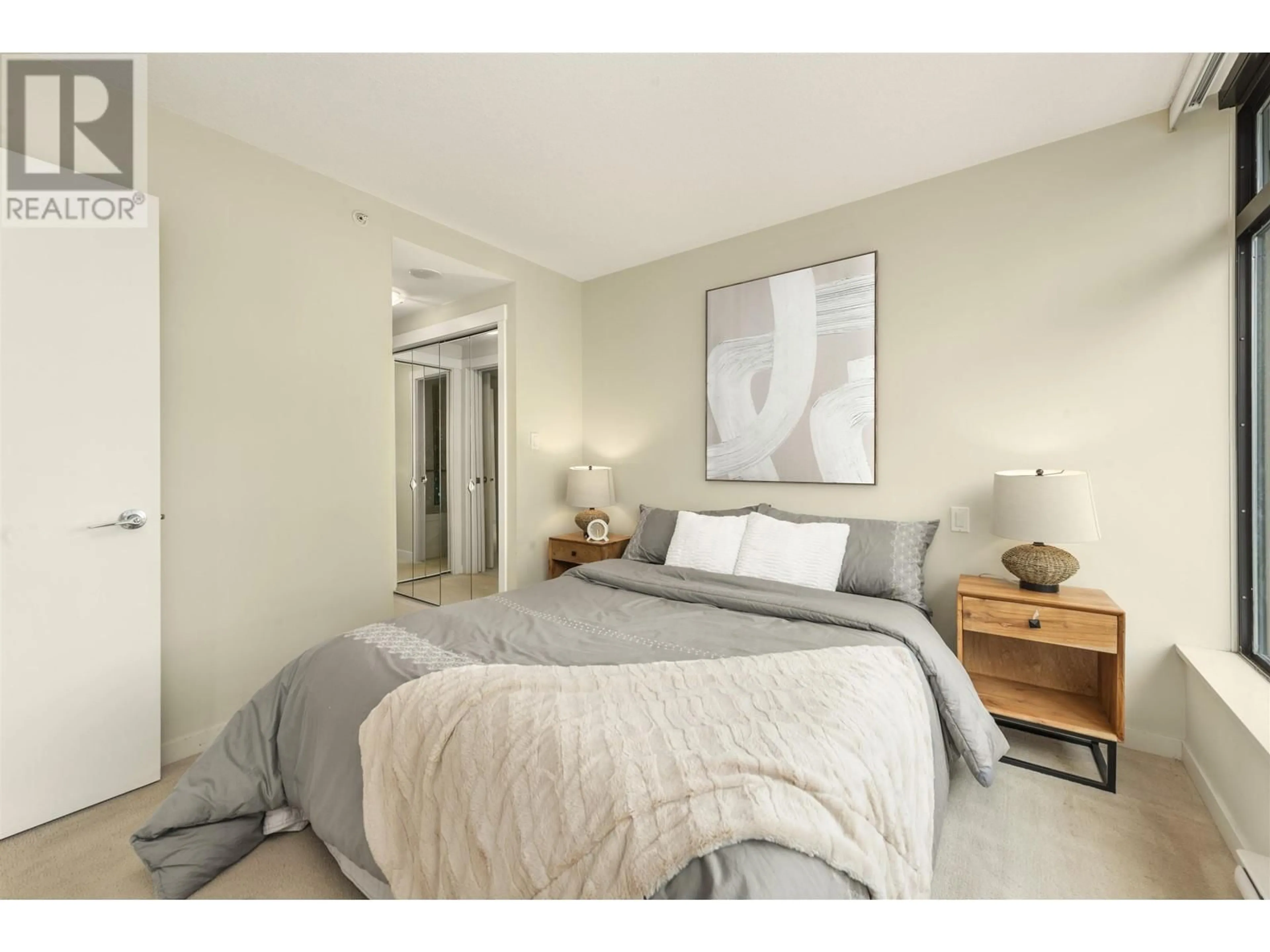Bedroom with bed, unknown for 711 - 5811 NO. 3 ROAD, Richmond British Columbia V6X4L7