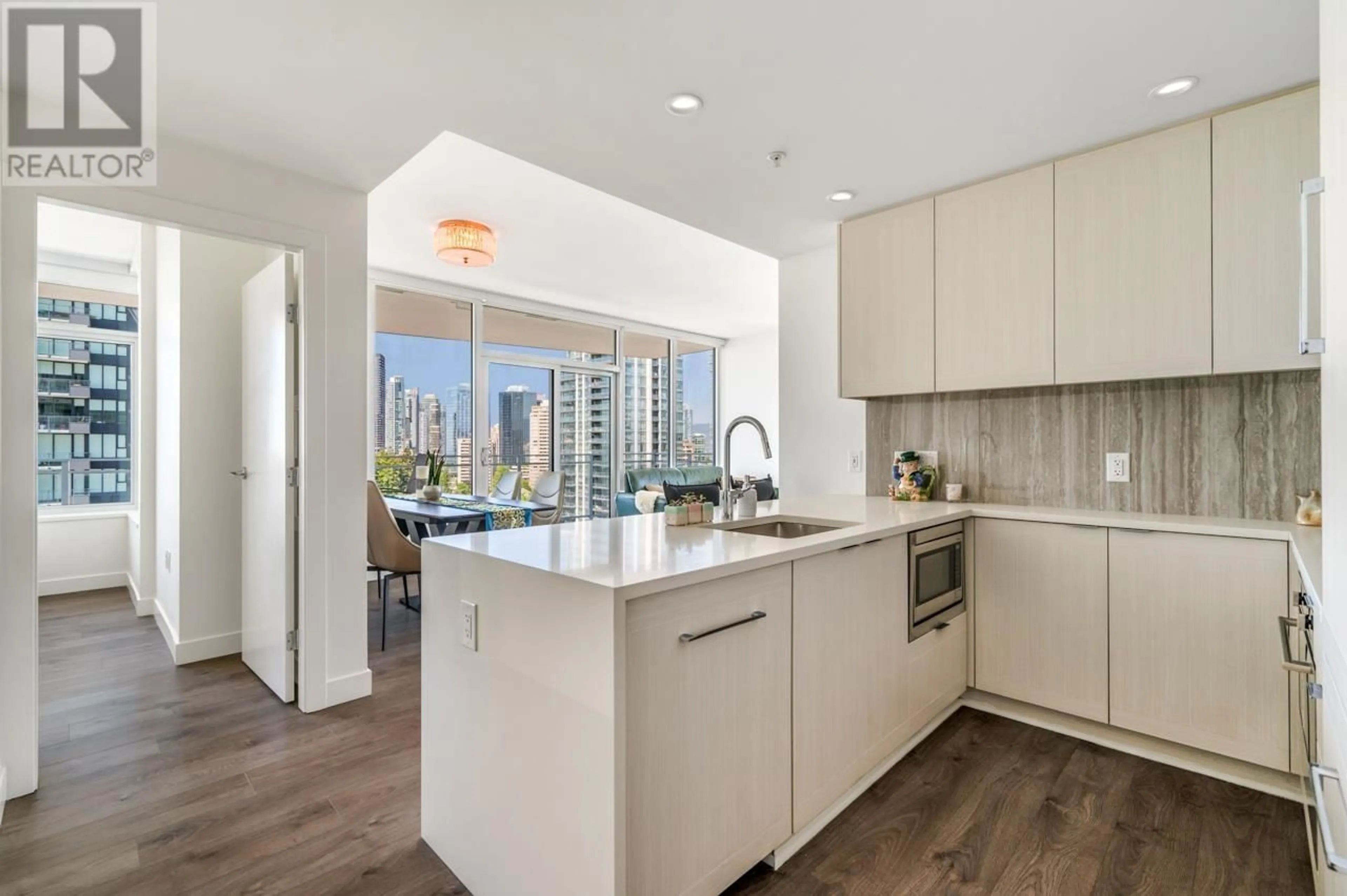 Open concept kitchen, unknown for 1507 - 5051 IMPERIAL STREET, Burnaby British Columbia V5J0J3