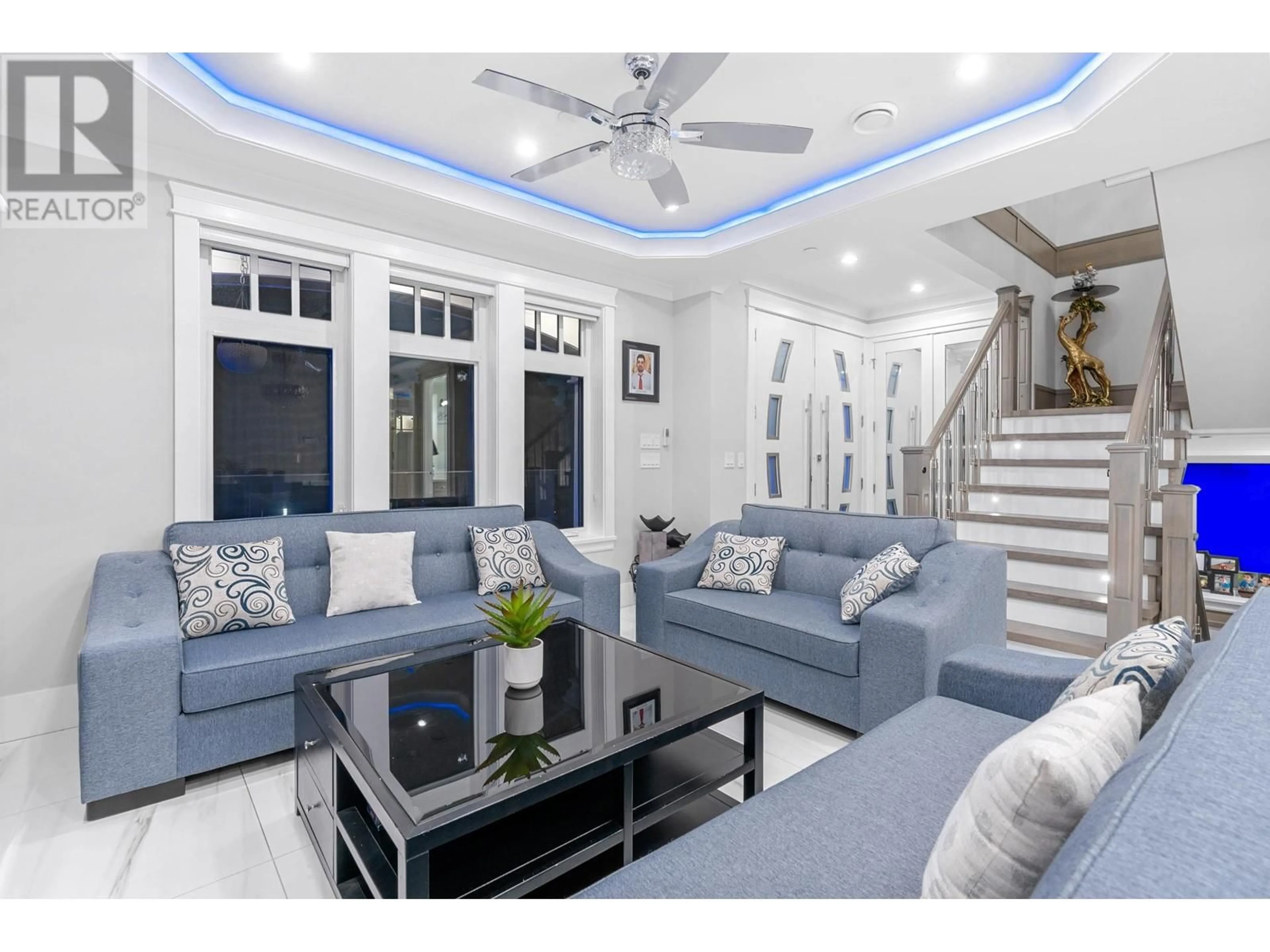 Living room with furniture, unknown for 740 50TH AVENUE, Vancouver British Columbia V5X1B3