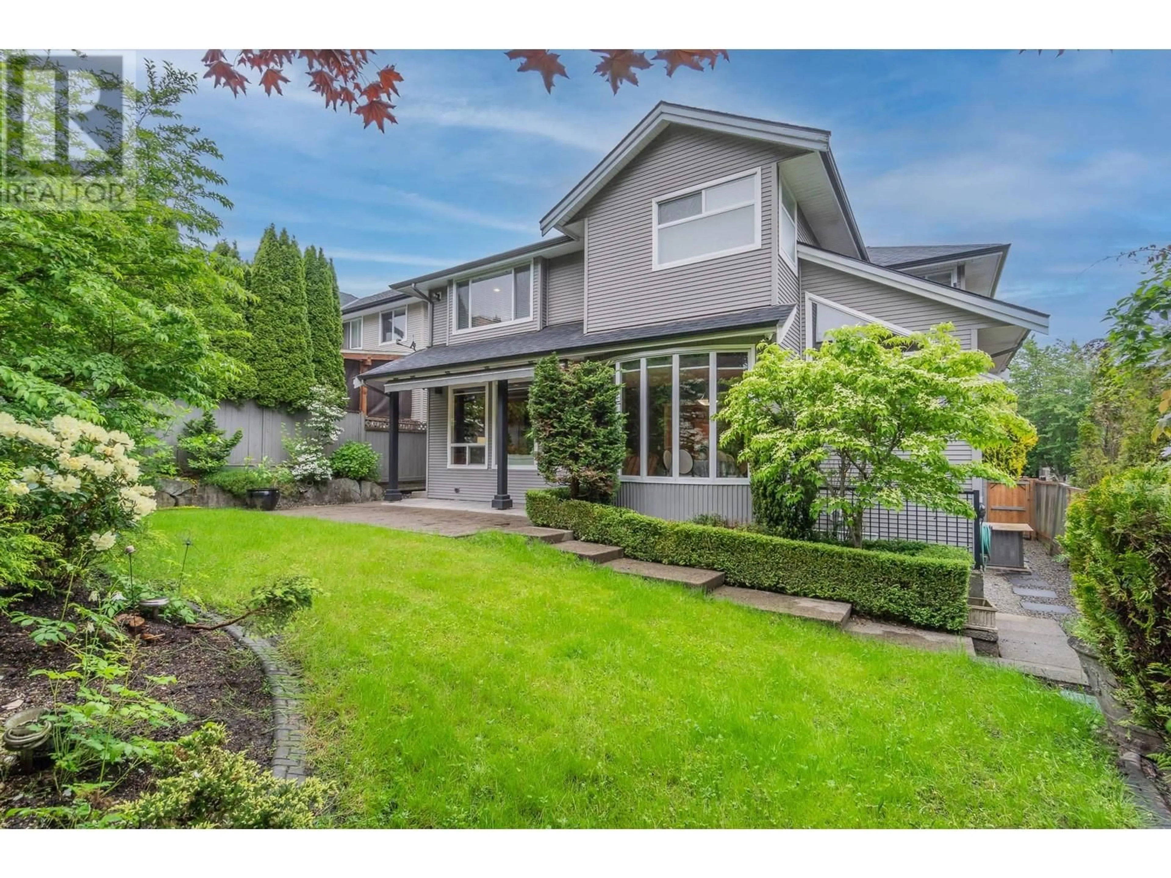 A pic from outside/outdoor area/front of a property/back of a property/a pic from drone, street for 24246 MCCLURE DRIVE, Maple Ridge British Columbia V2W2E5