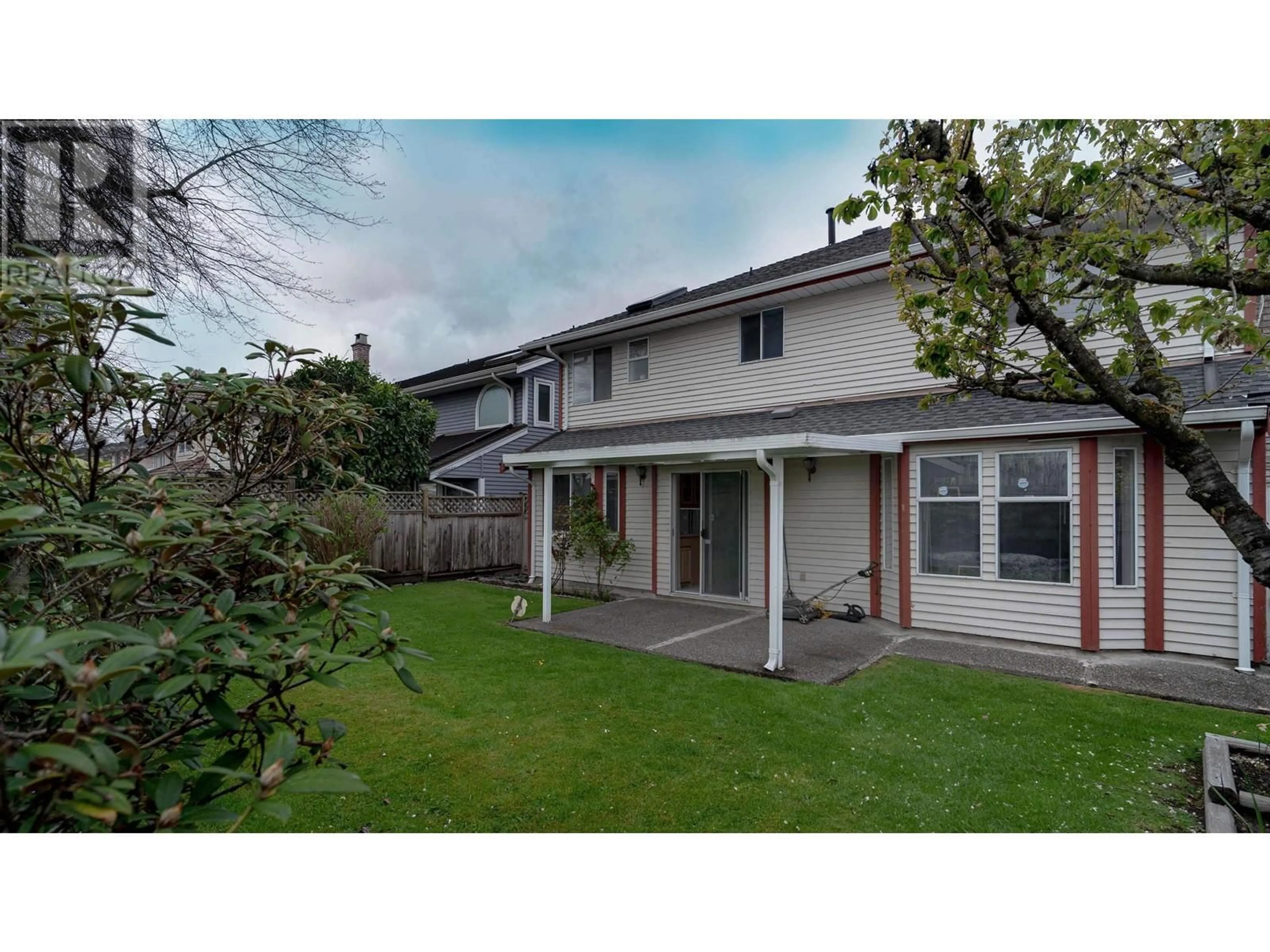 A pic from outside/outdoor area/front of a property/back of a property/a pic from drone, street for 3760 MCKAY DRIVE, Richmond British Columbia V6X3R5