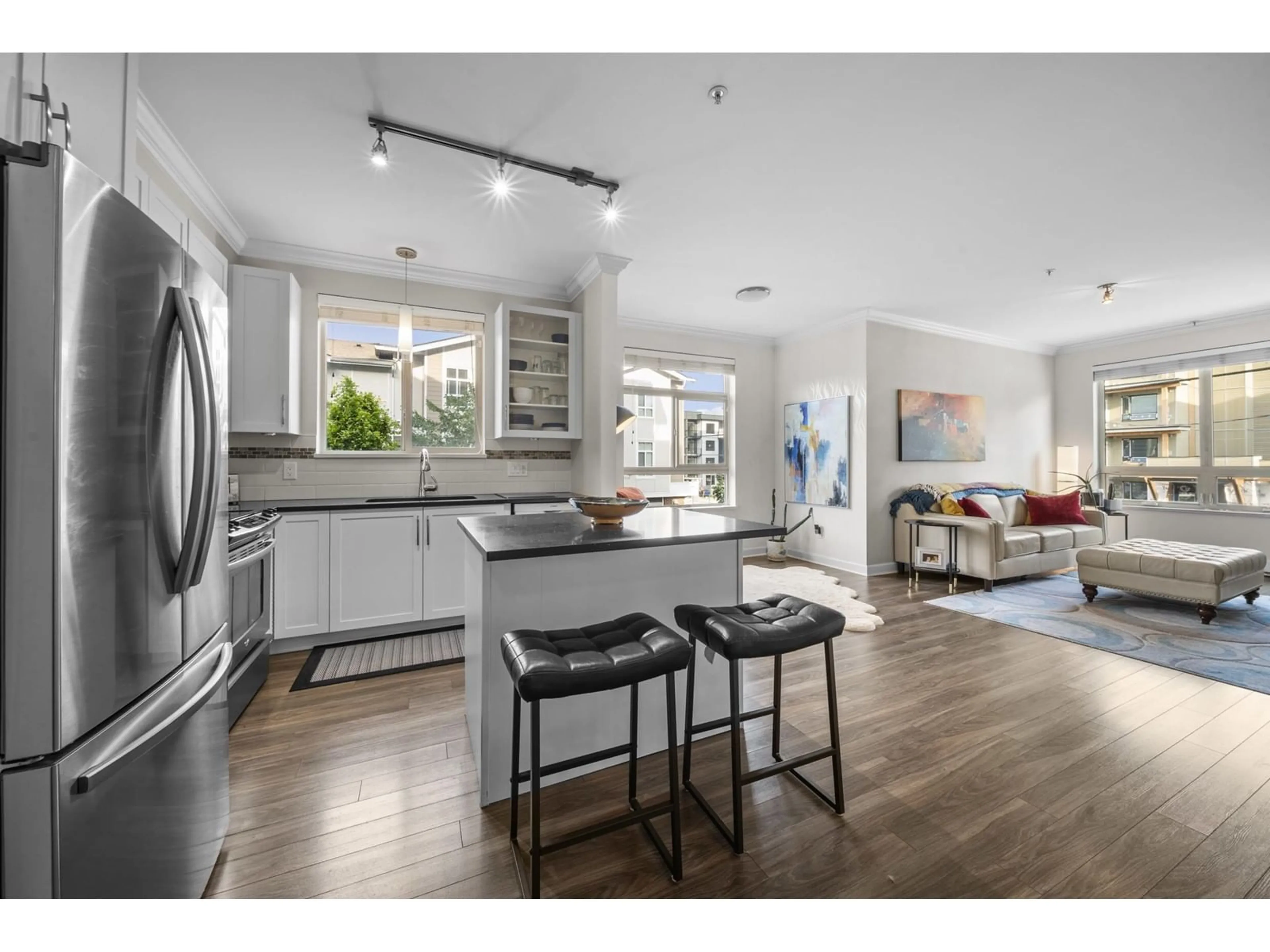 Open concept kitchen, unknown for 201 - 20861 83, Langley British Columbia V2Y0M8