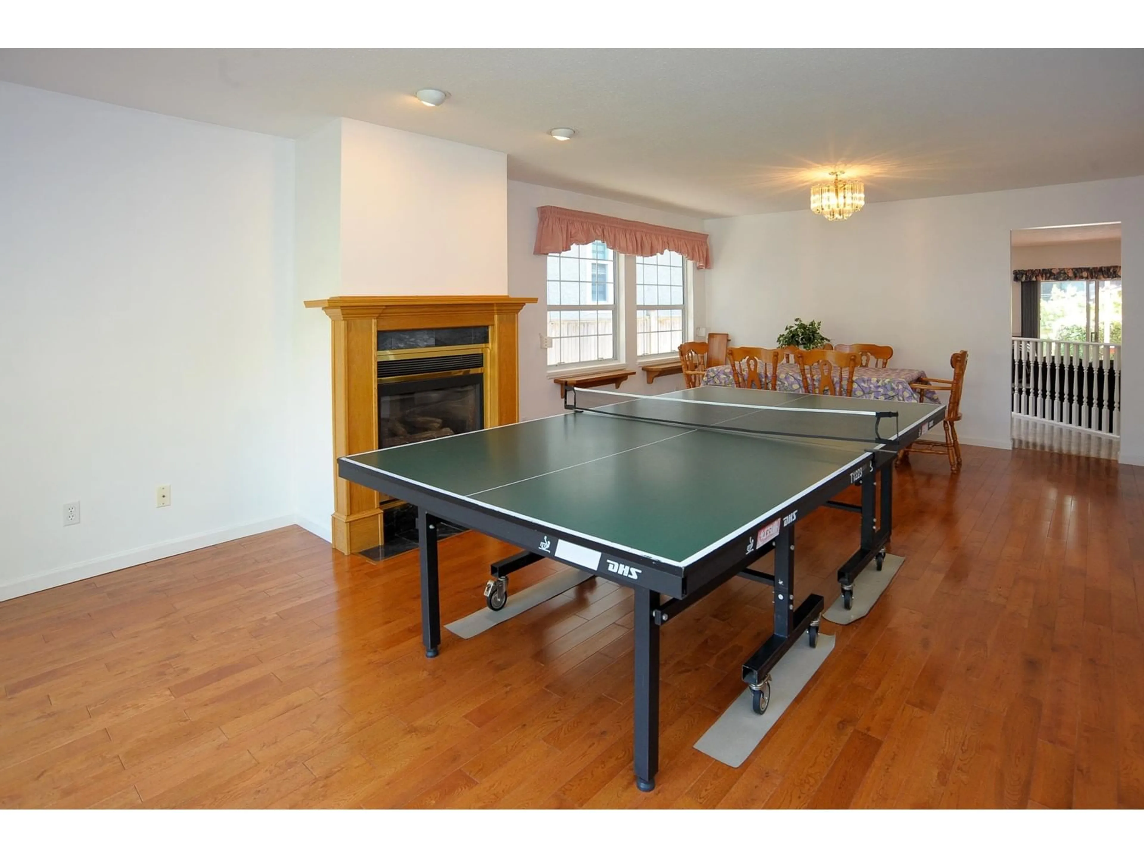 A pic of a room for 1537 131, Surrey British Columbia V4A4B1