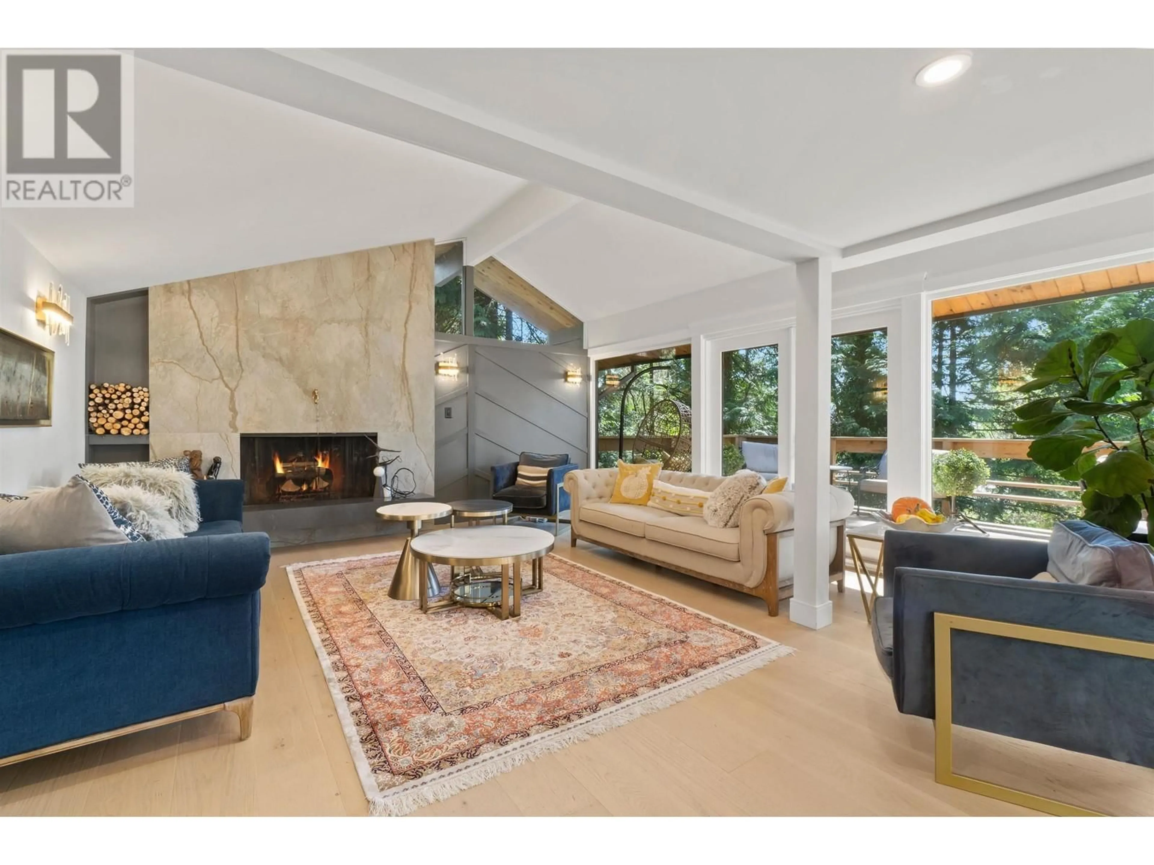 Living room with furniture, unknown for 615 KINGS ROAD, North Vancouver British Columbia V7N1J4