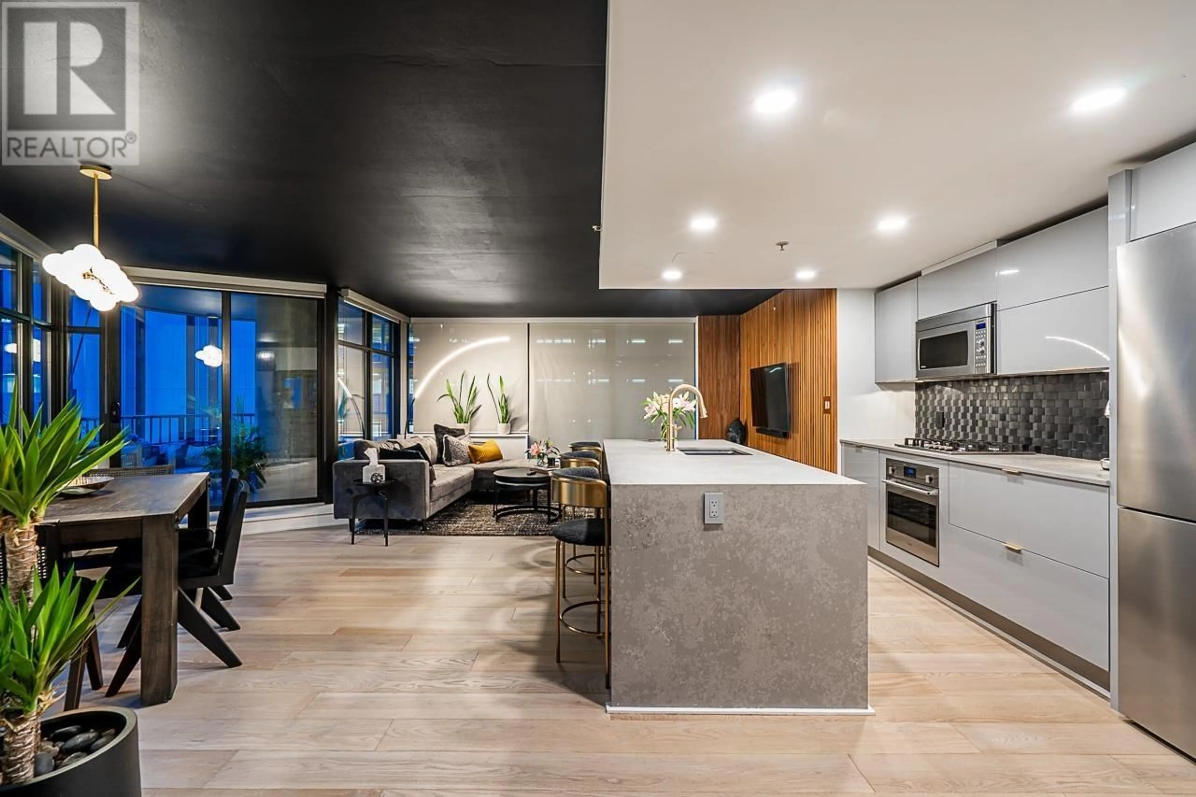 Open concept kitchen, unknown for 310 - 128 CORDOVA STREET, Vancouver British Columbia V6B0E6