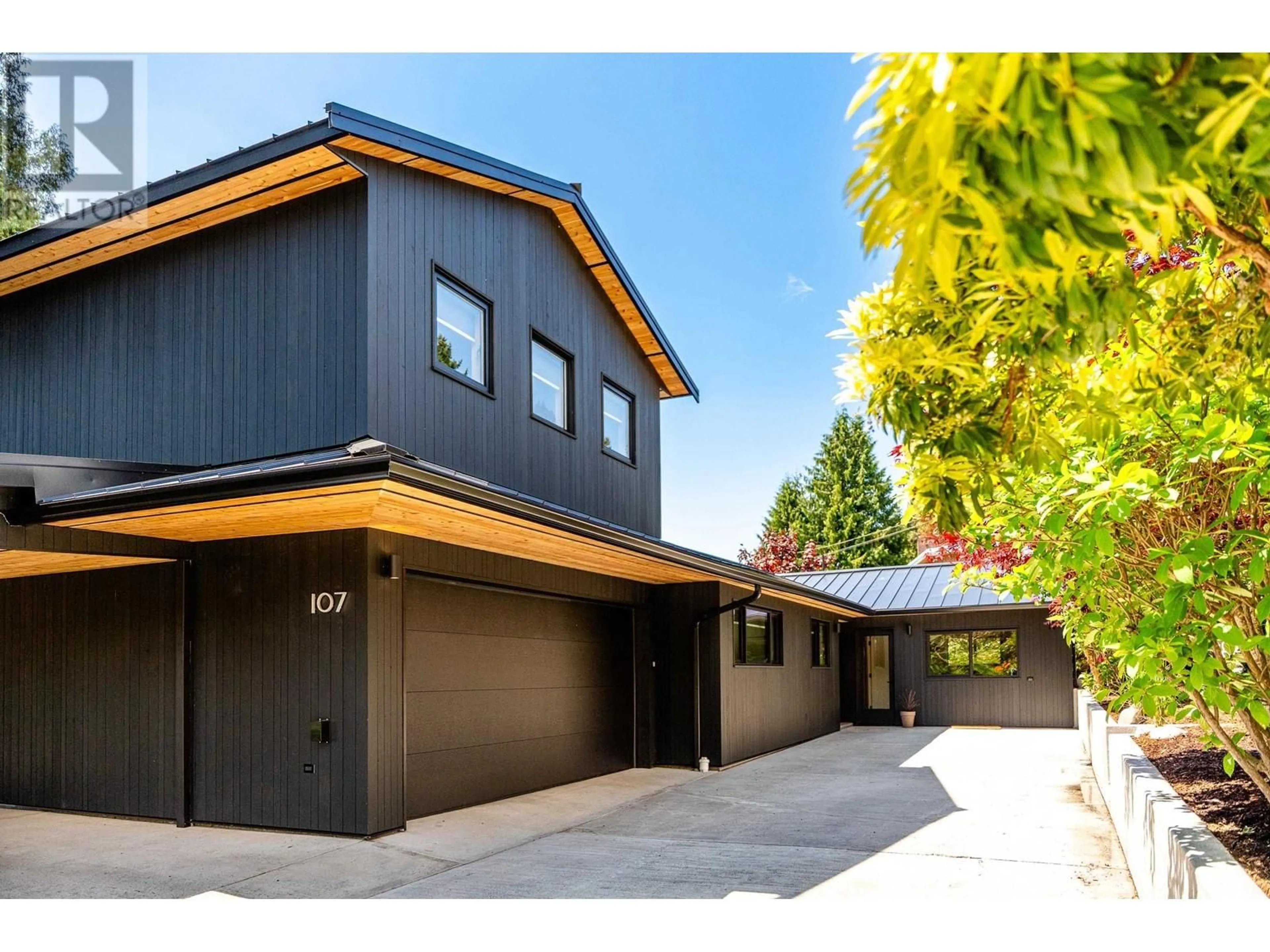 Unknown for 107 MAHAN ROAD, Gibsons British Columbia V0N1V3