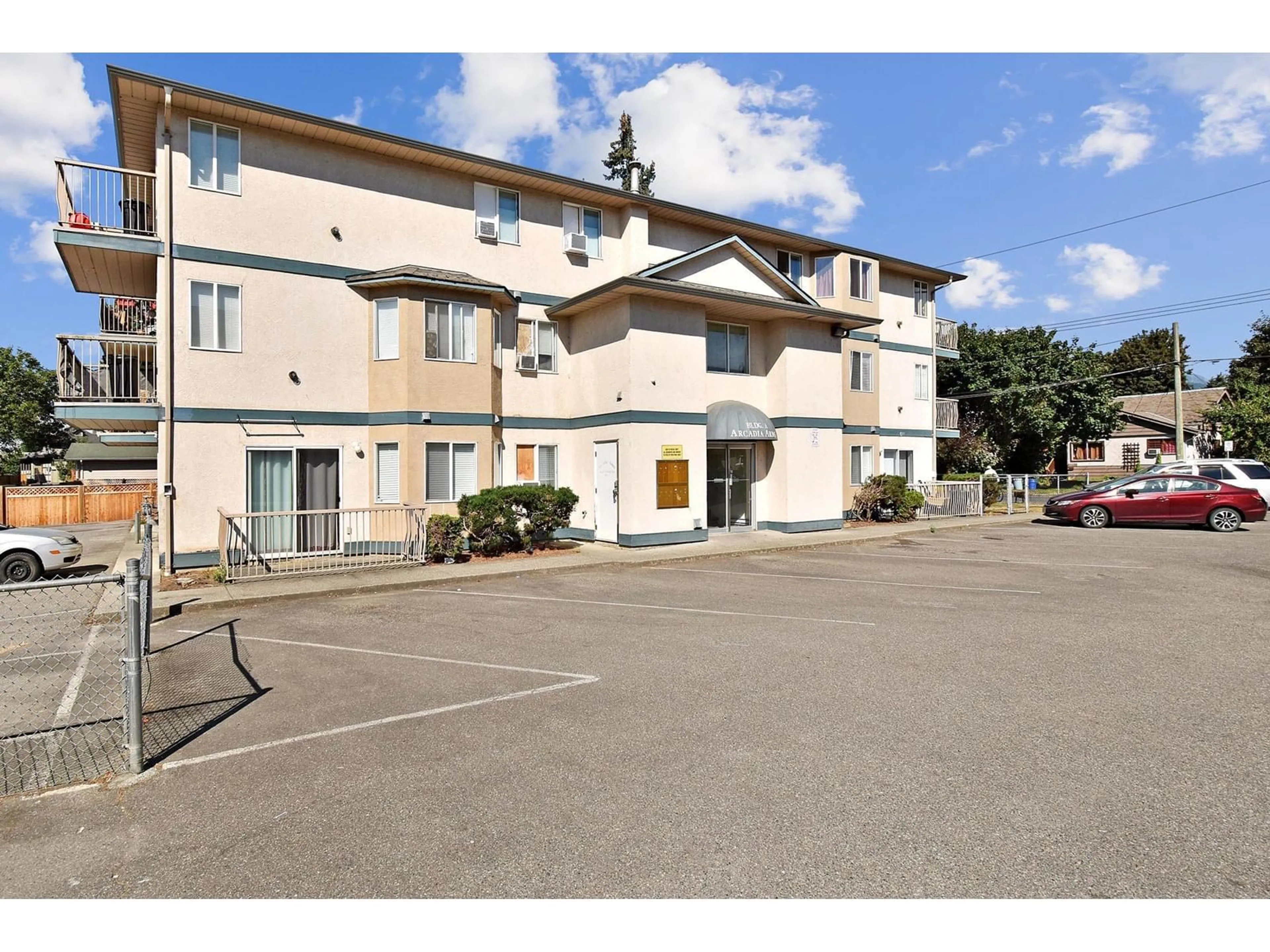 Patio, street for 12 - 46160 PRINCESS AVENUE, Chilliwack British Columbia V2P2A7