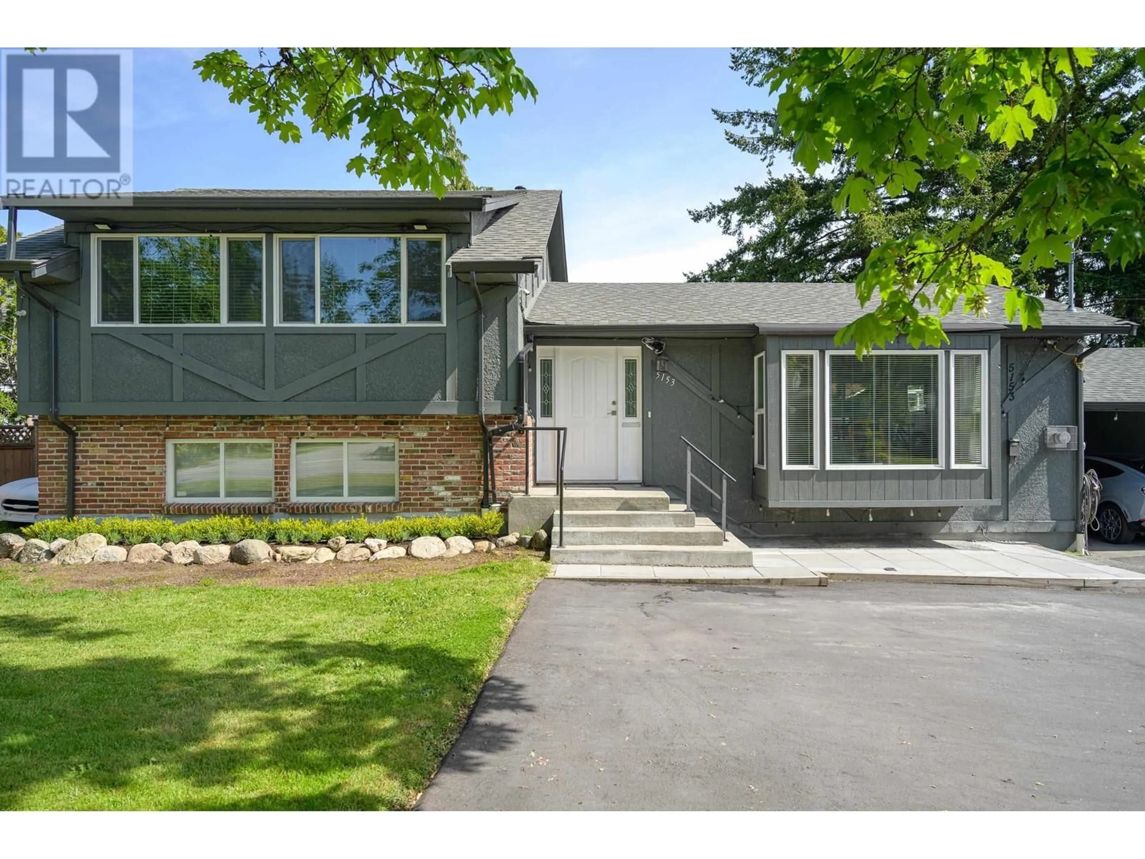 Home with vinyl exterior material, street for 5153 CLIFF DRIVE, Delta British Columbia V4M2C4