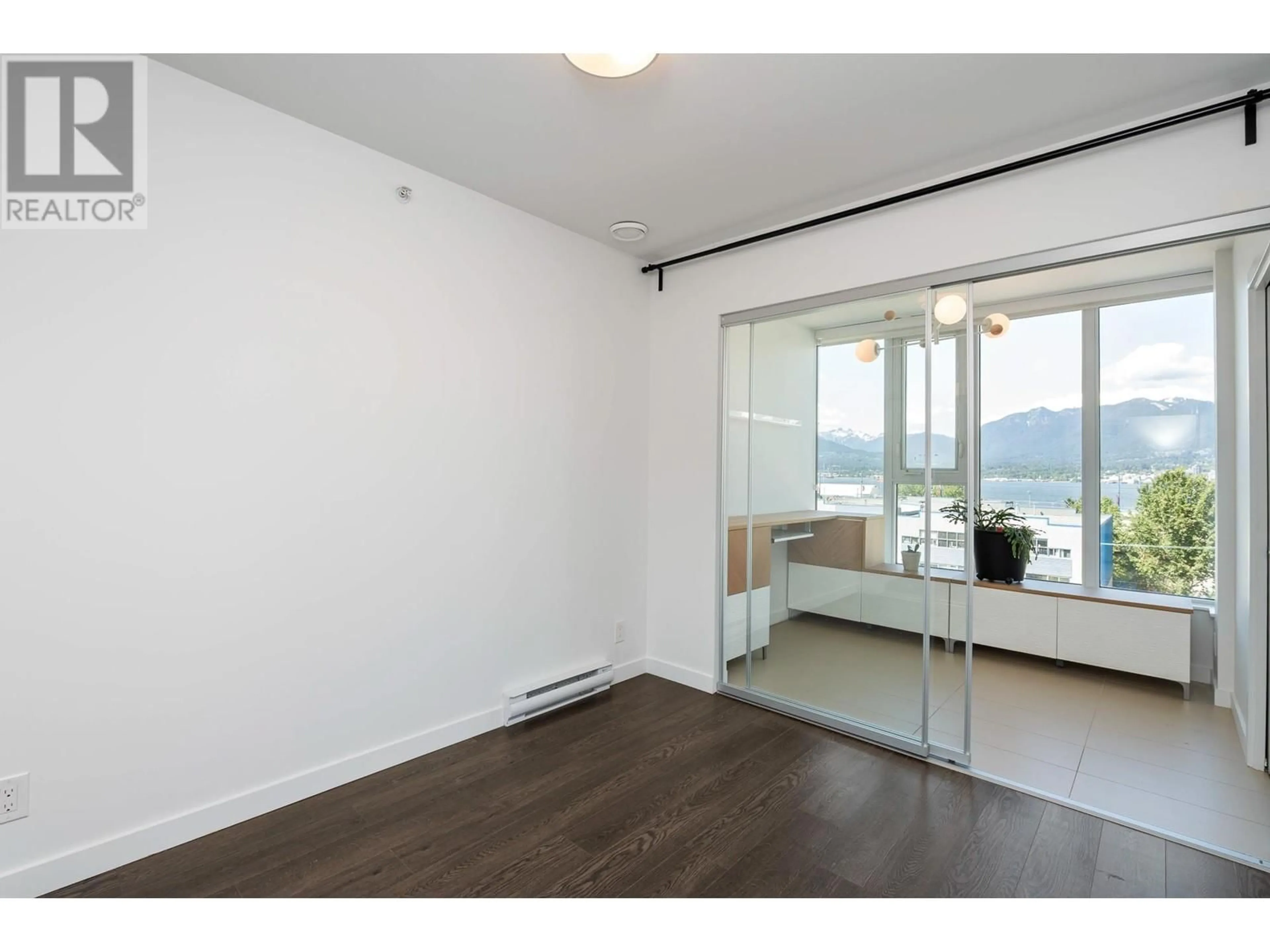 Unknown for 356 - 955 HASTINGS STREET, Vancouver British Columbia V6A0G8